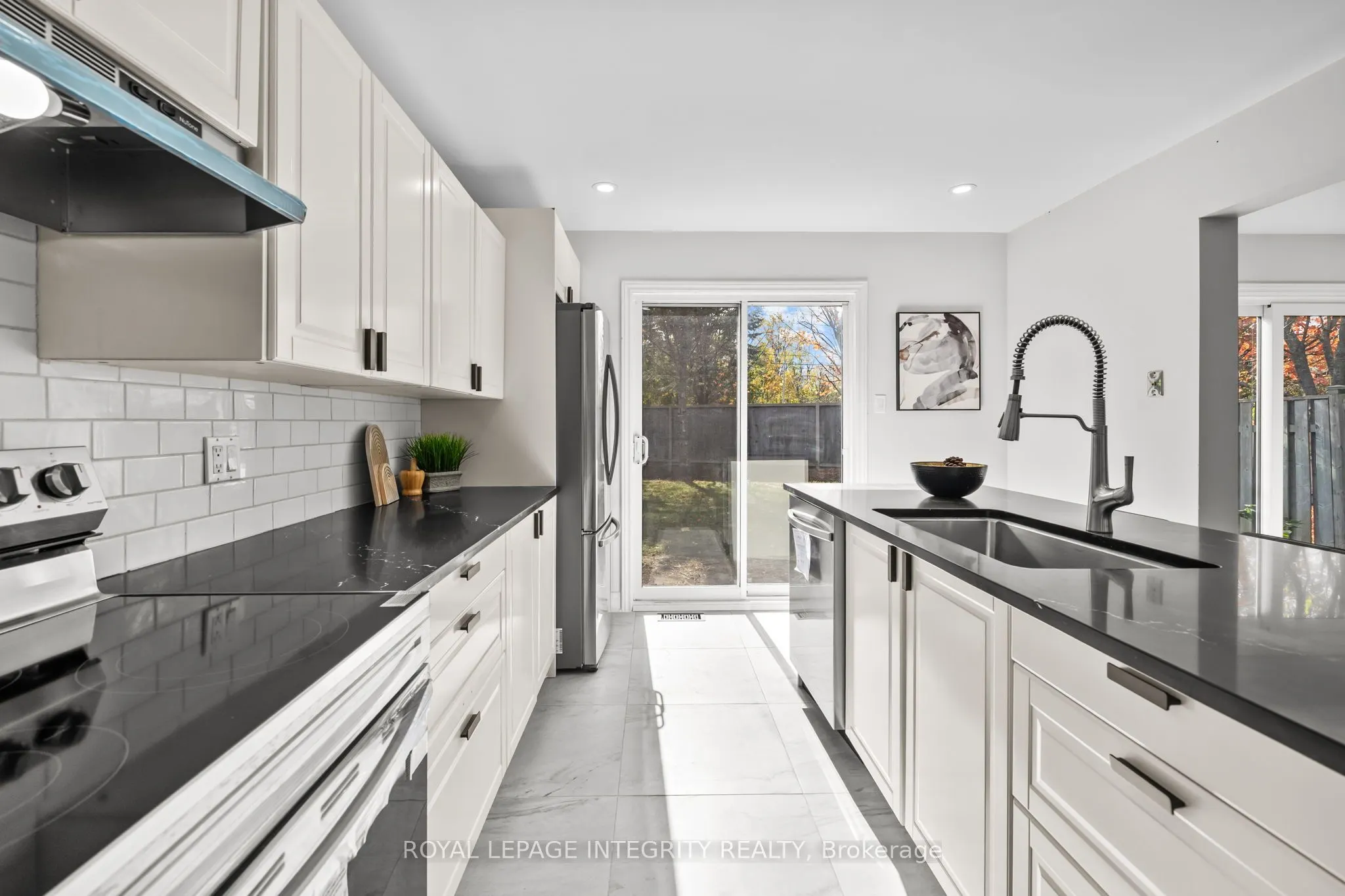 83 Saddle Crescent