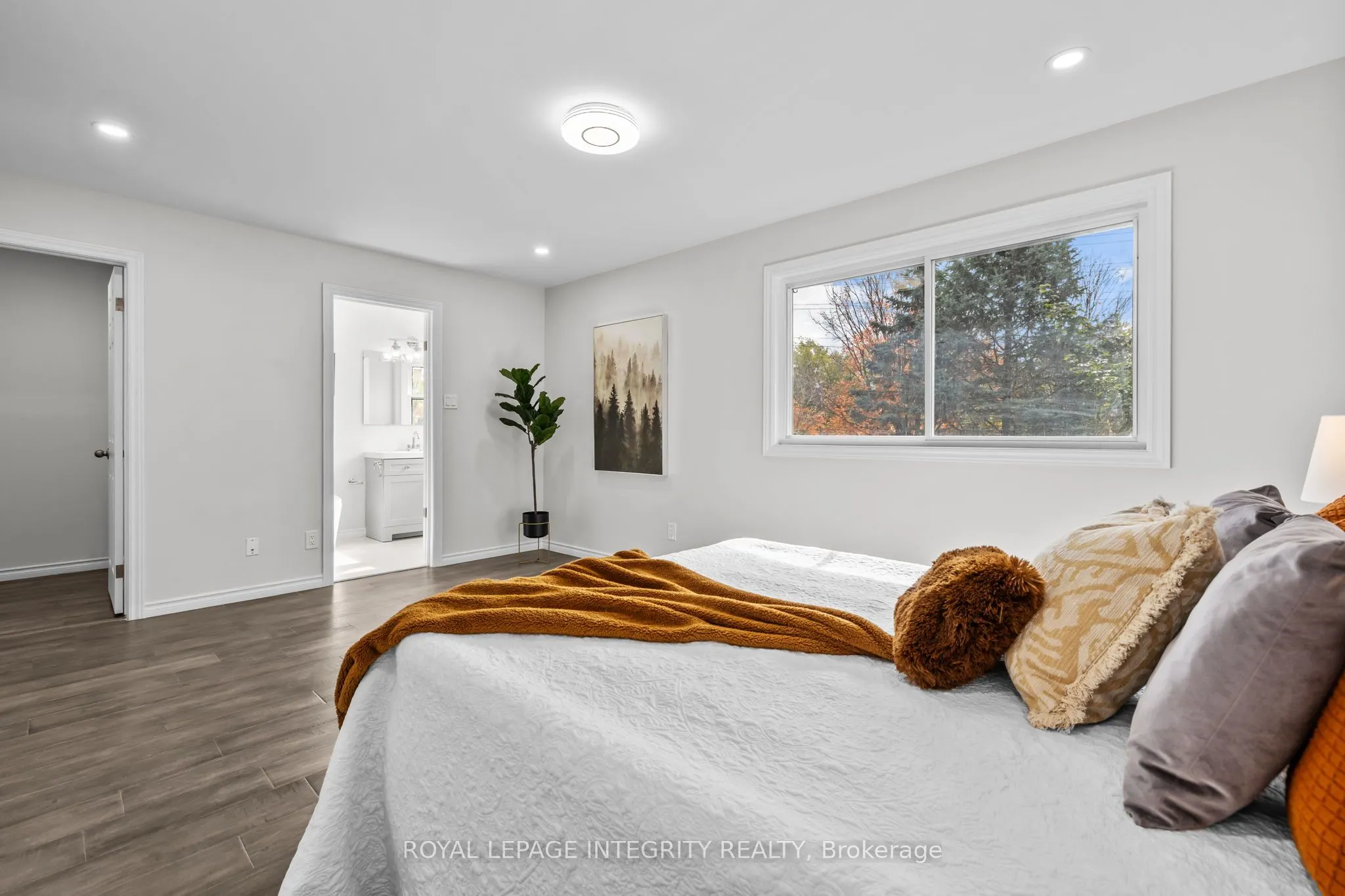 83 Saddle Crescent