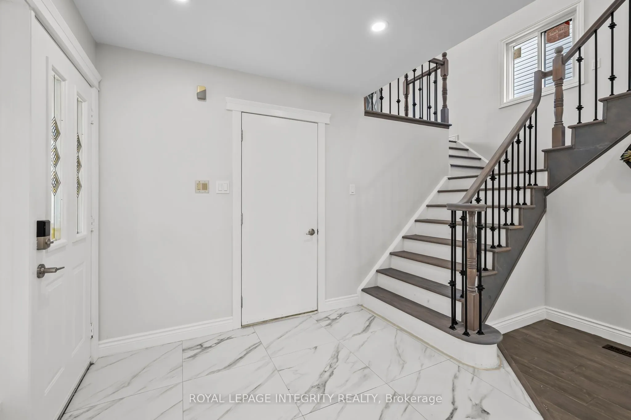 83 Saddle Crescent
