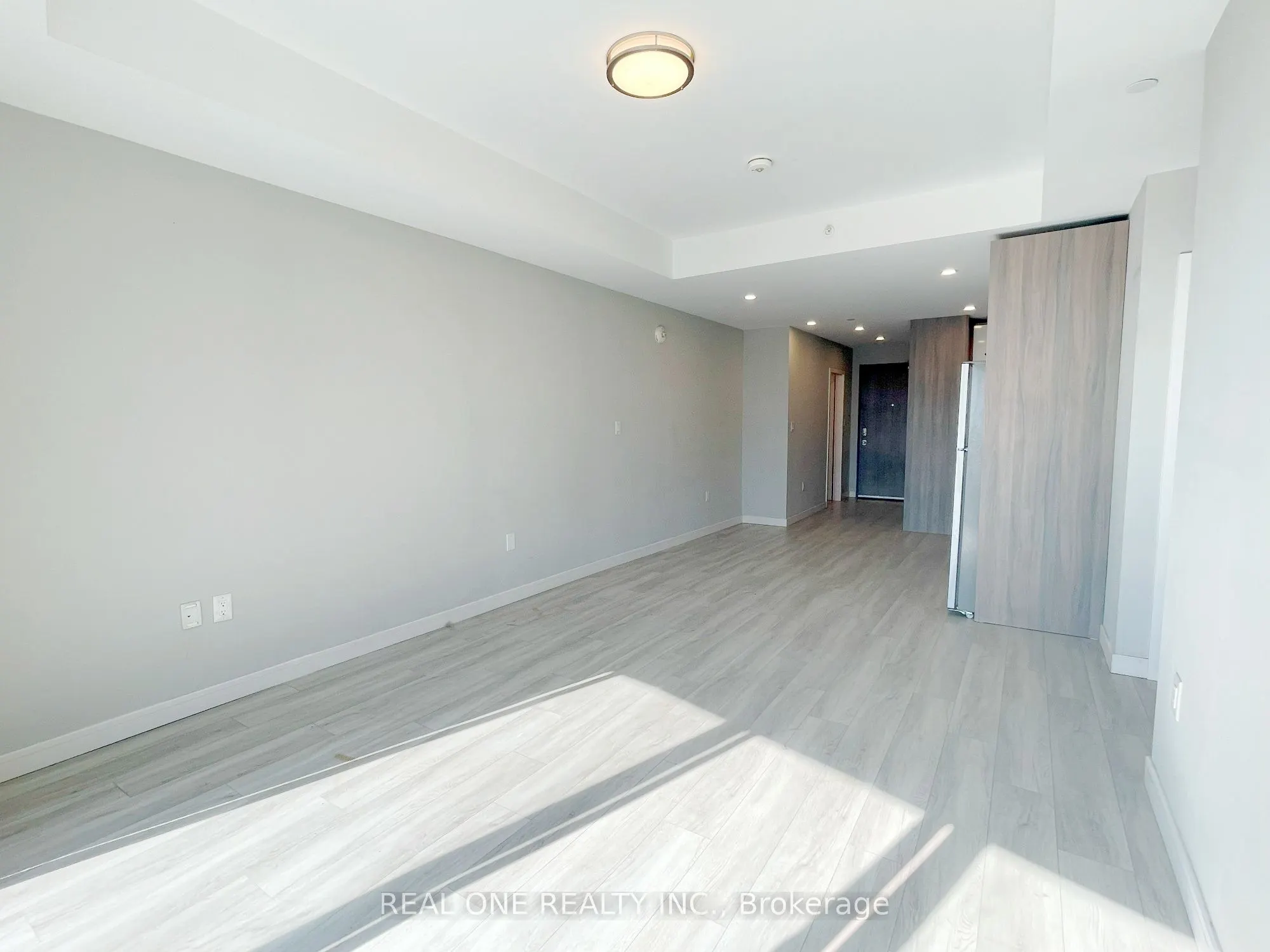 20 George Street, #2607