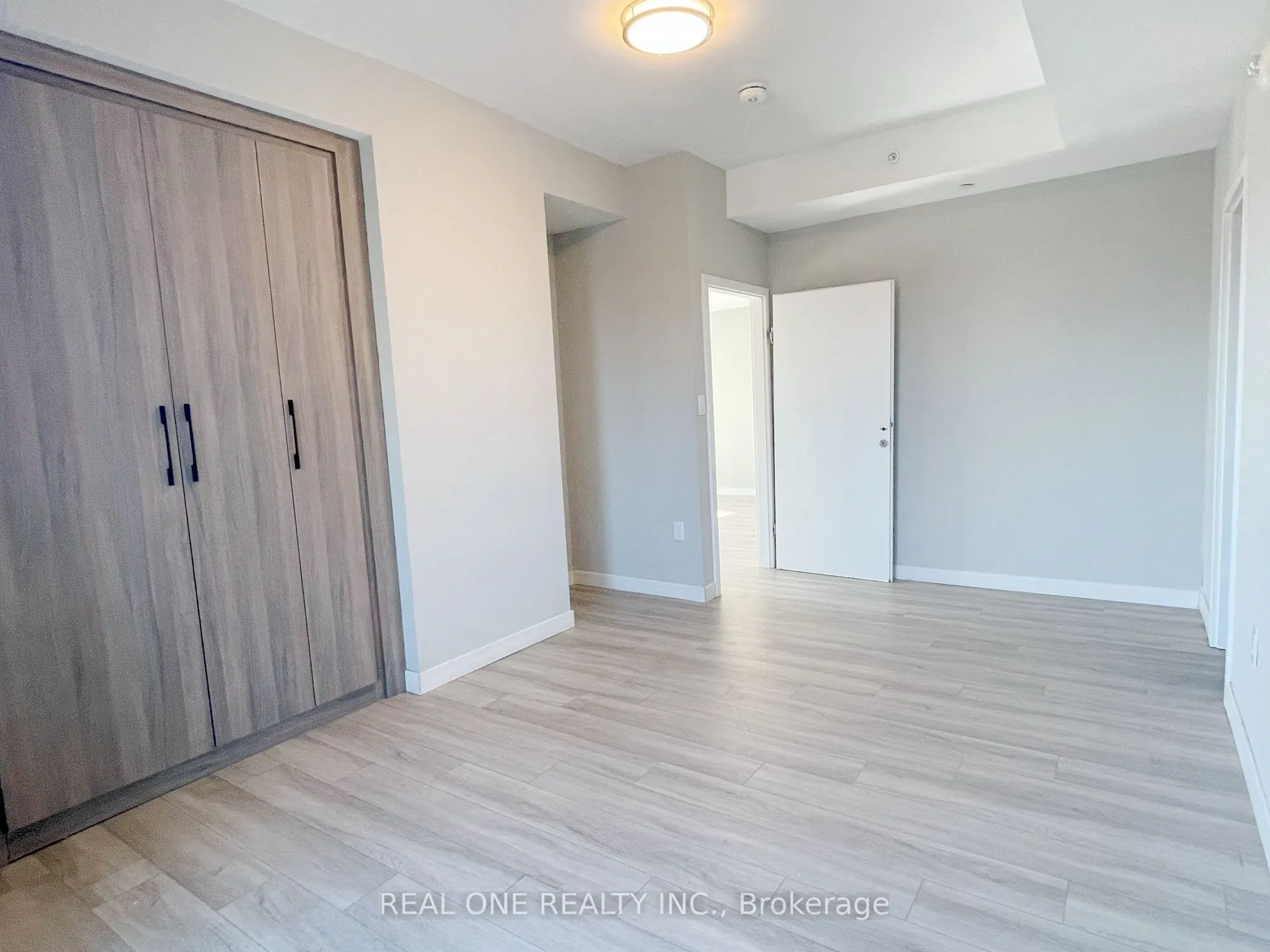 20 George Street, #2607