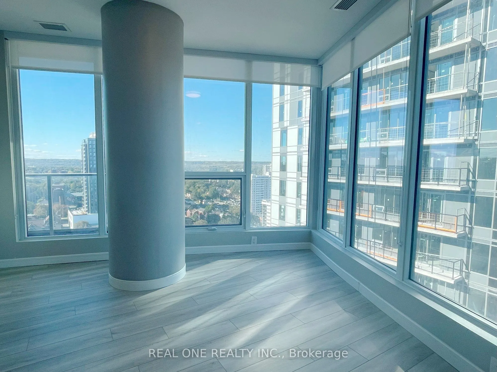 20 George Street, #2102