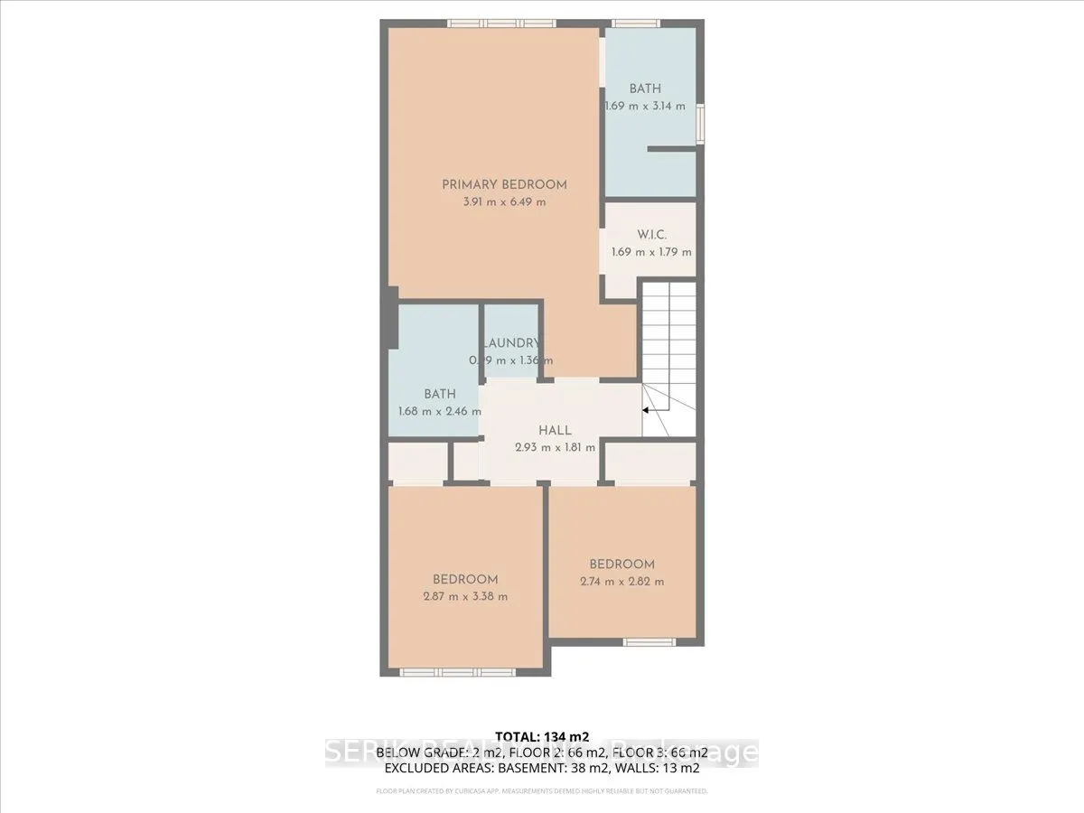 94 Crafter Crescent