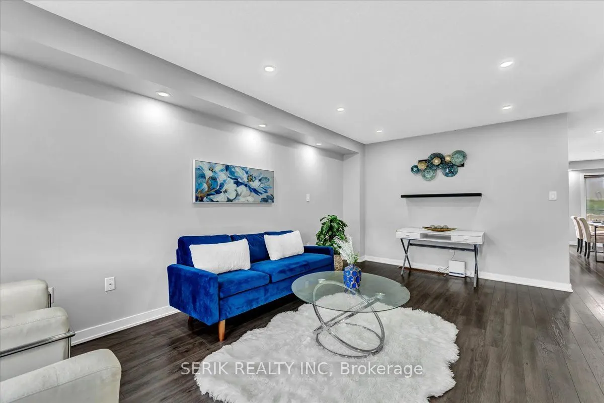 94 Crafter Crescent