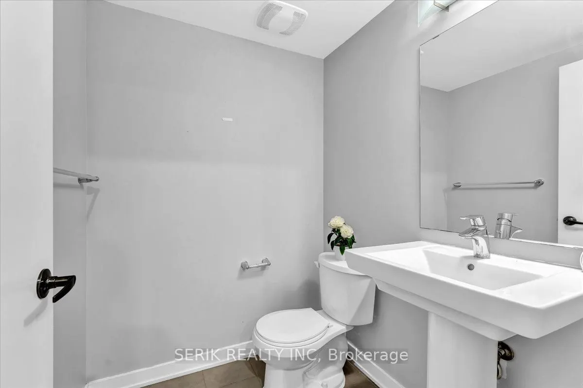 94 Crafter Crescent
