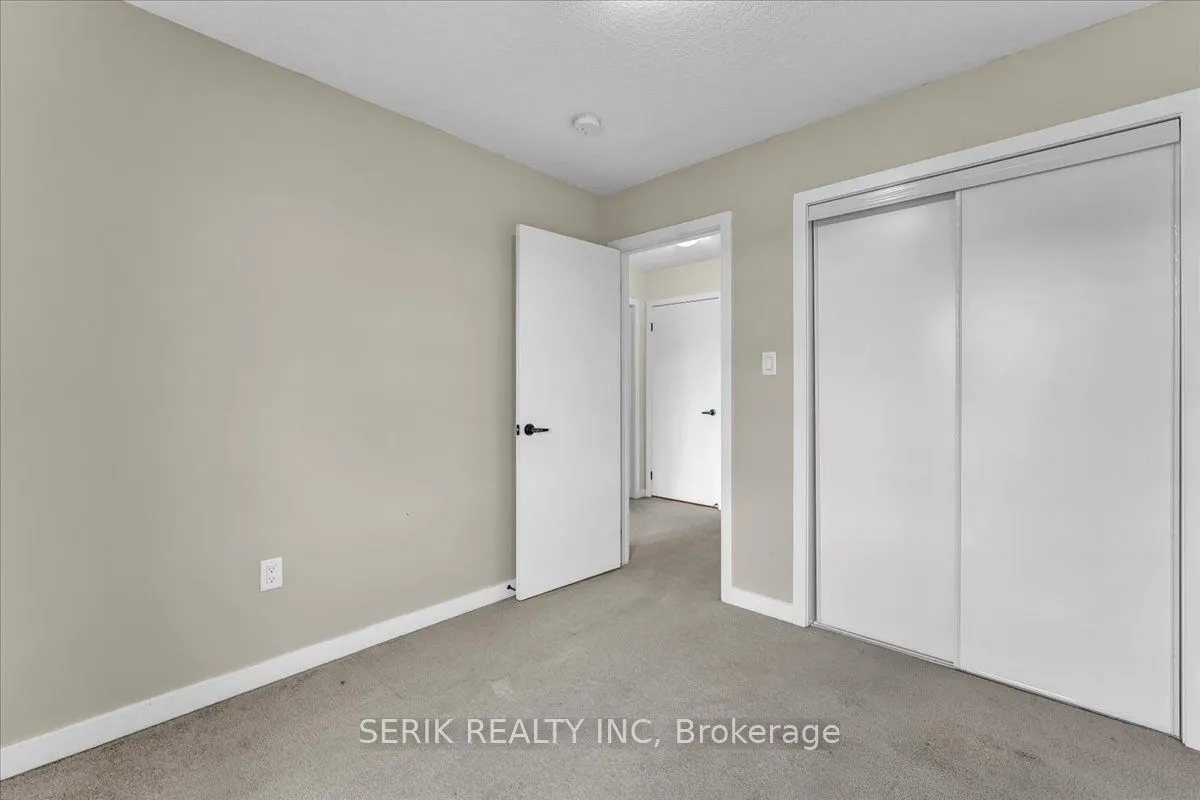 94 Crafter Crescent
