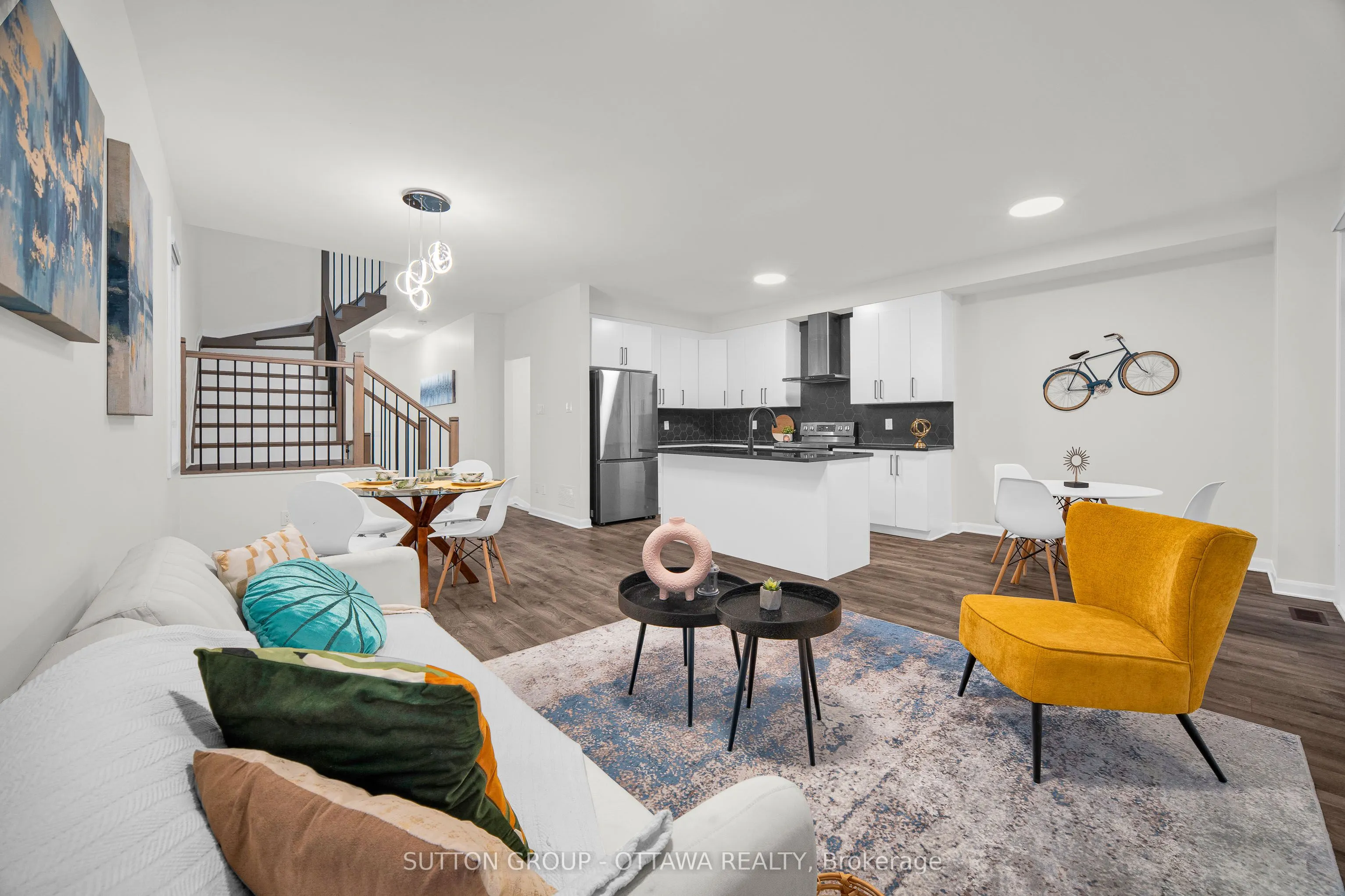 1006 Speedvale Court