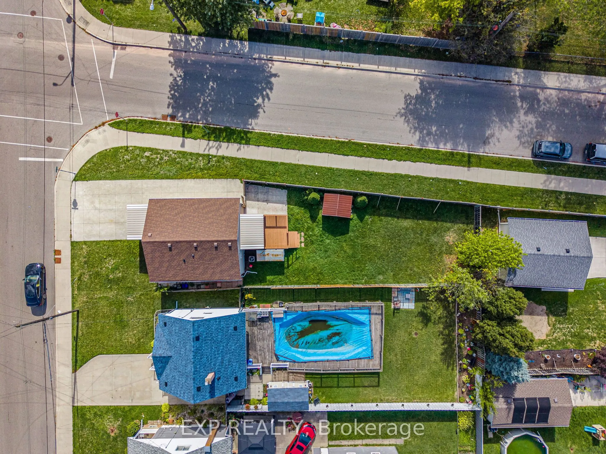 237 Adair Avenue N