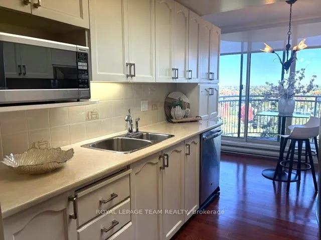 100 Grant Carman Drive, #1008