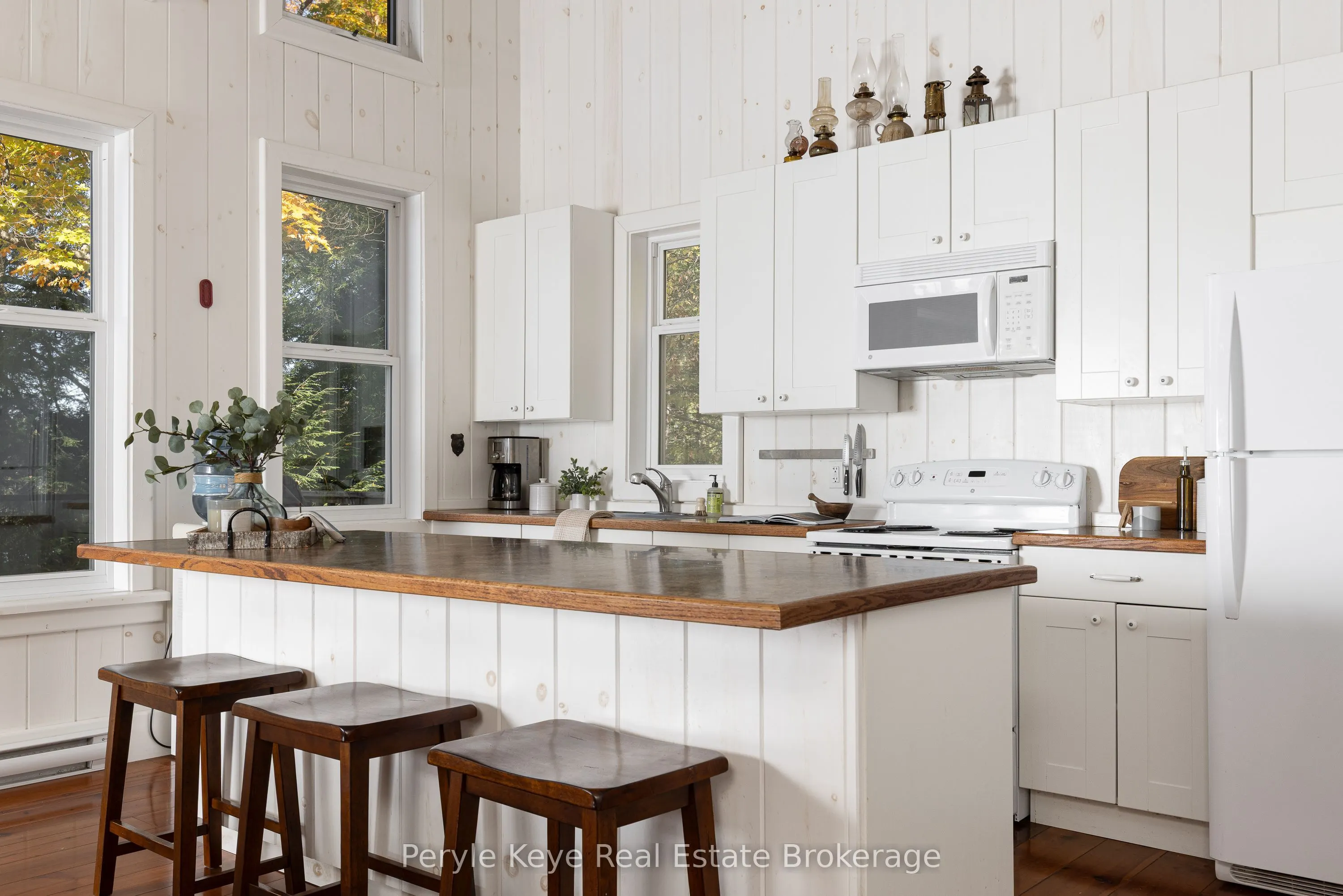 1127 Whispering Pines Trail