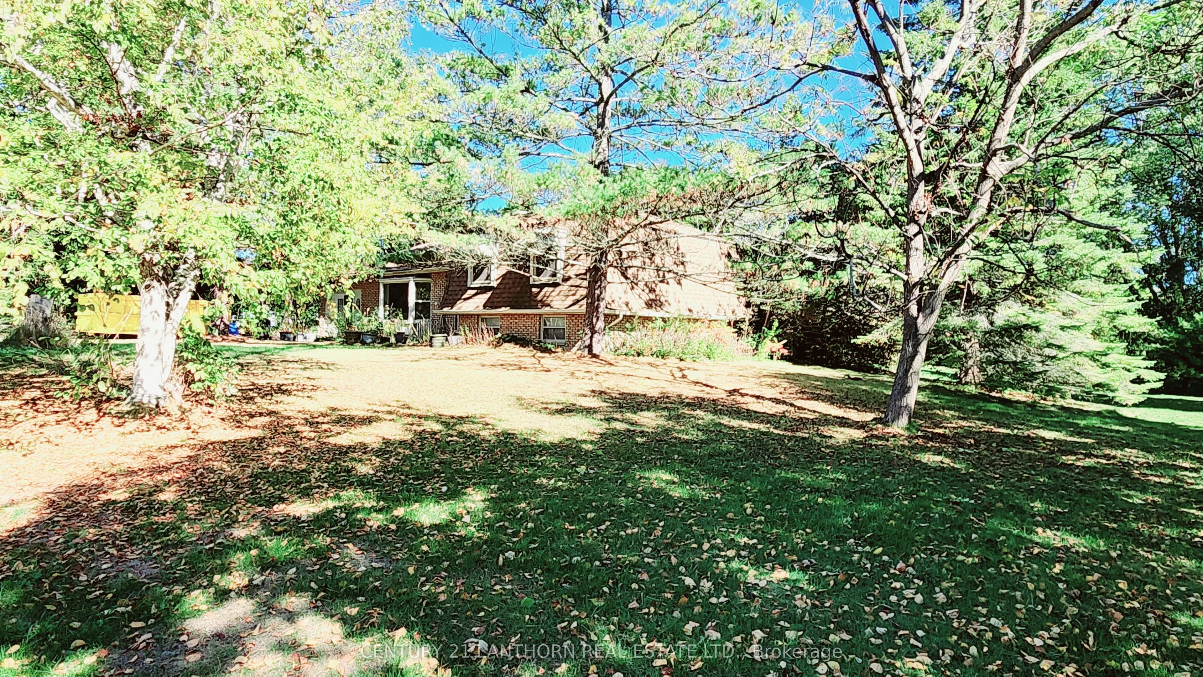 205 ELMWOOD Boulevard