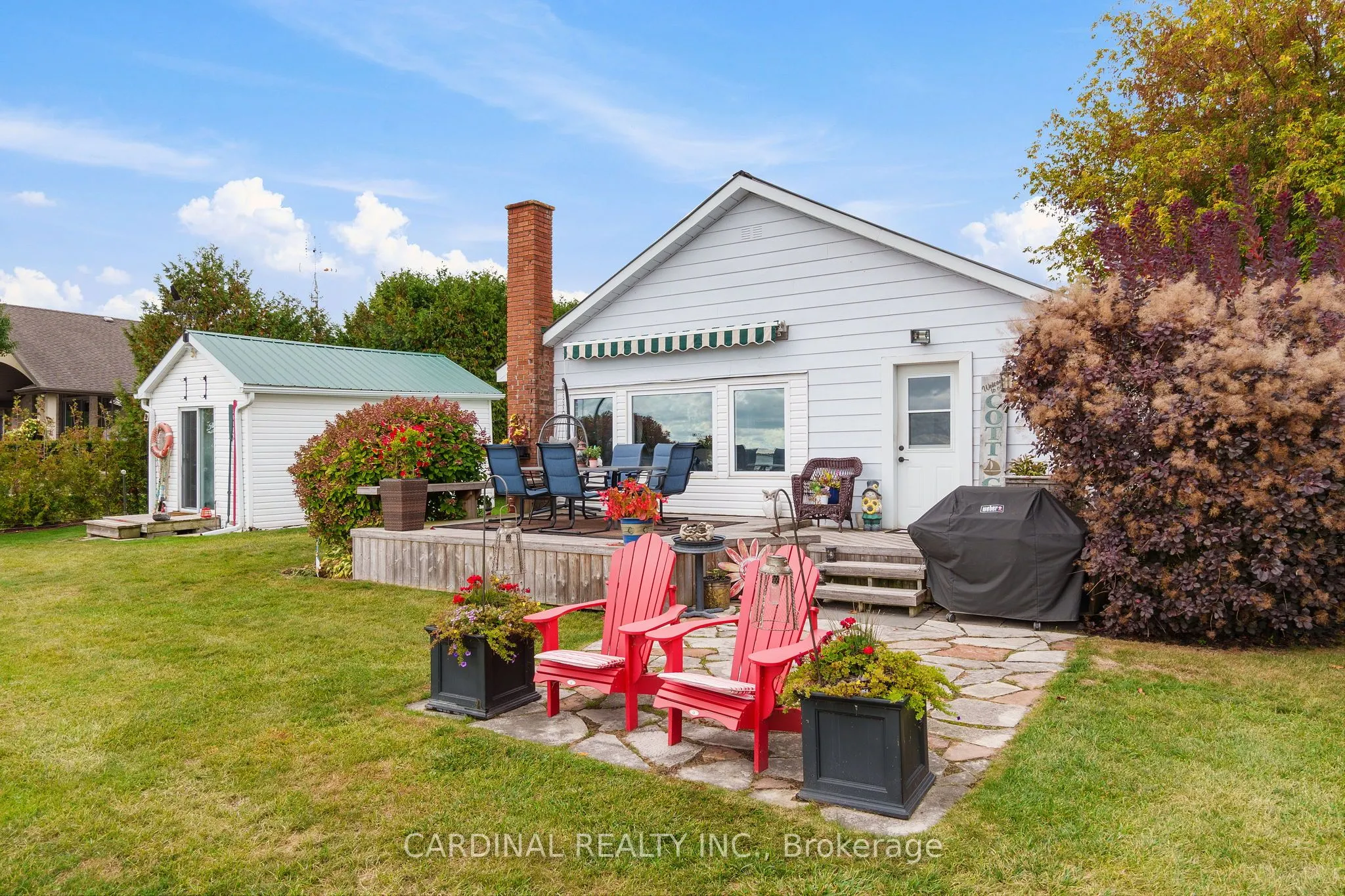 39 Price Street E