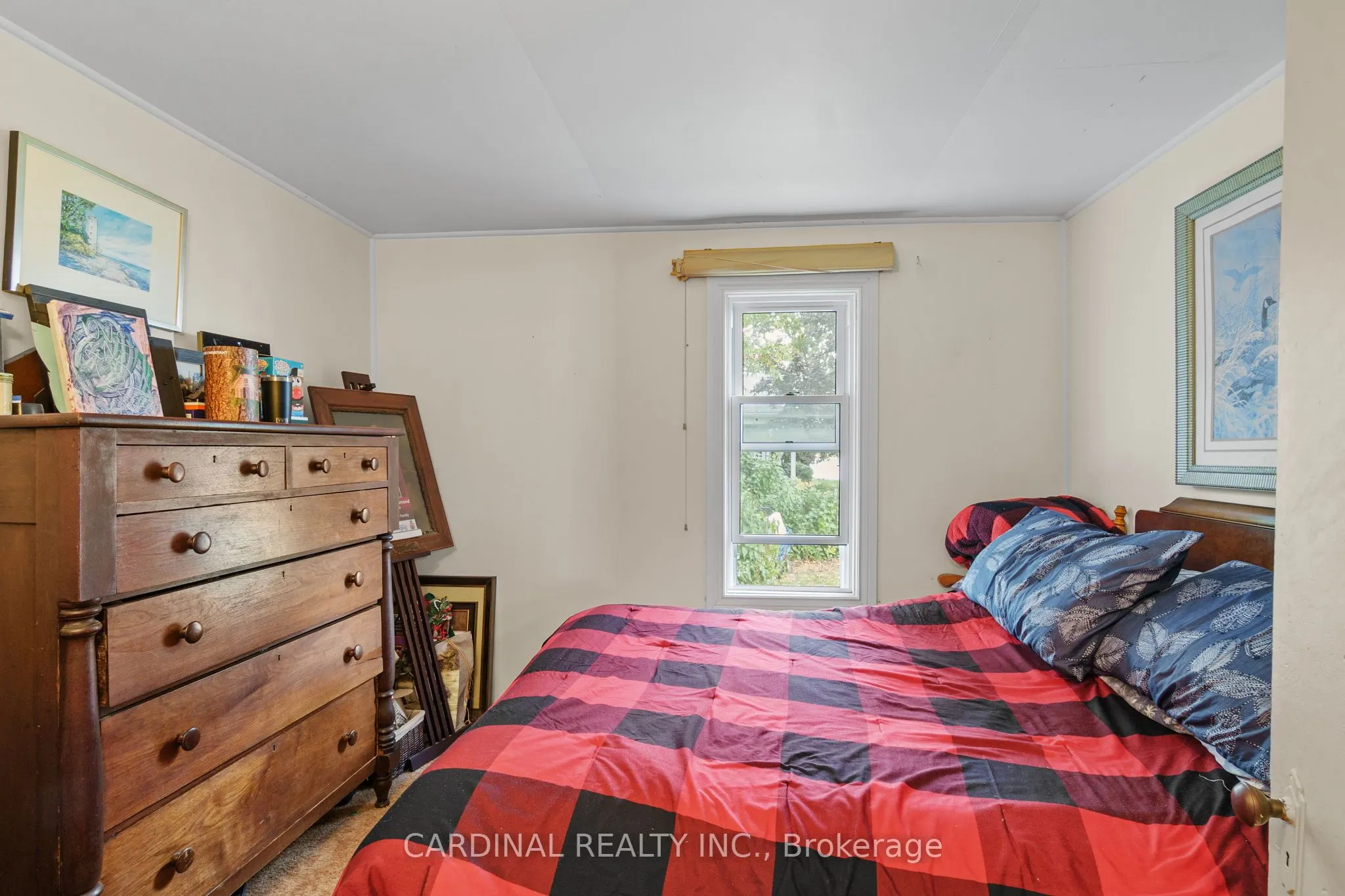 39 Price Street E