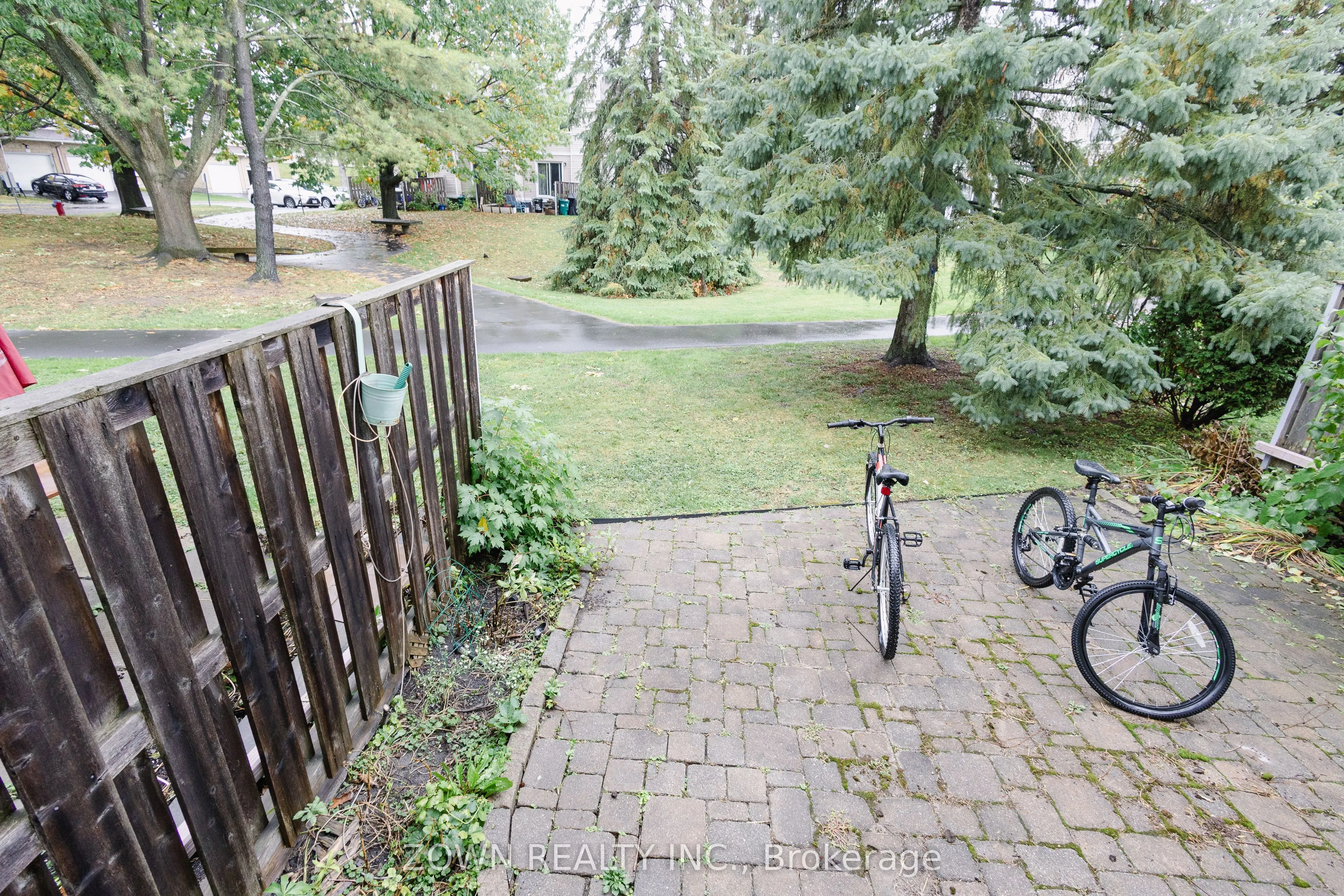 156 Valley Stream Drive, #B