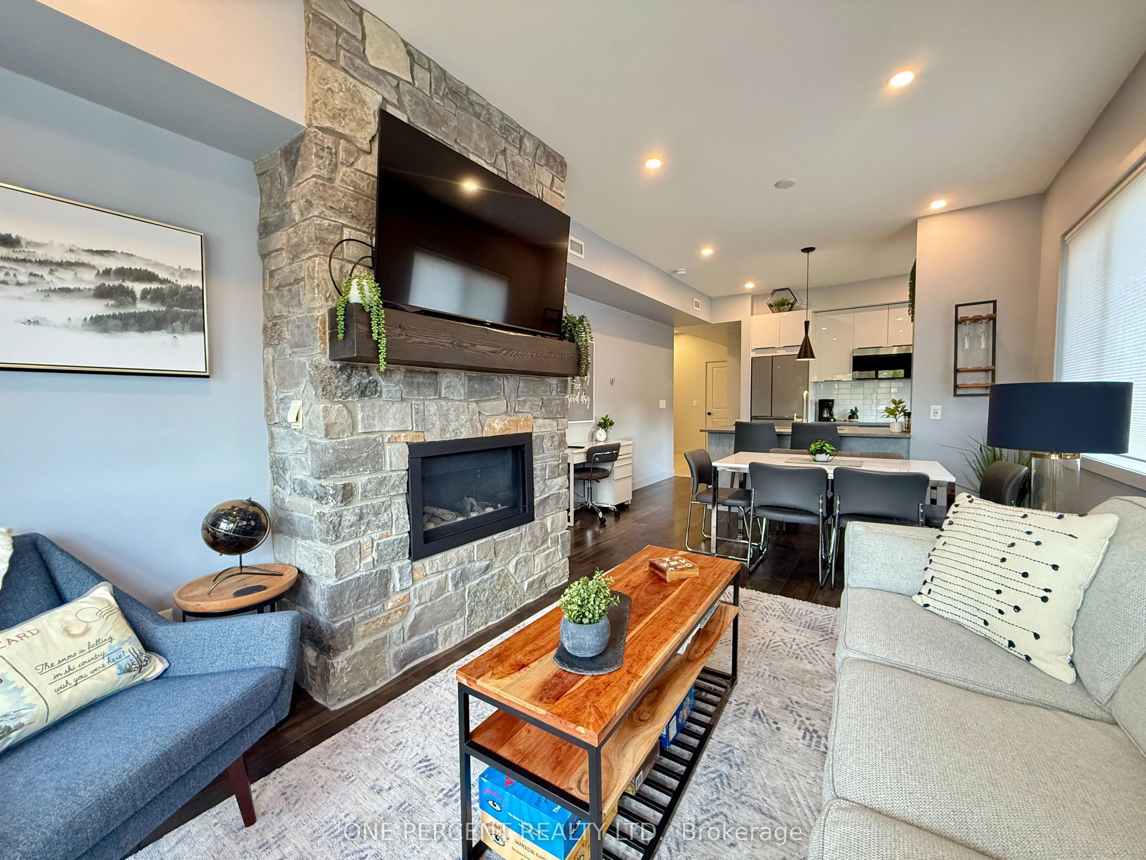 12 Beckwith Lane, #302