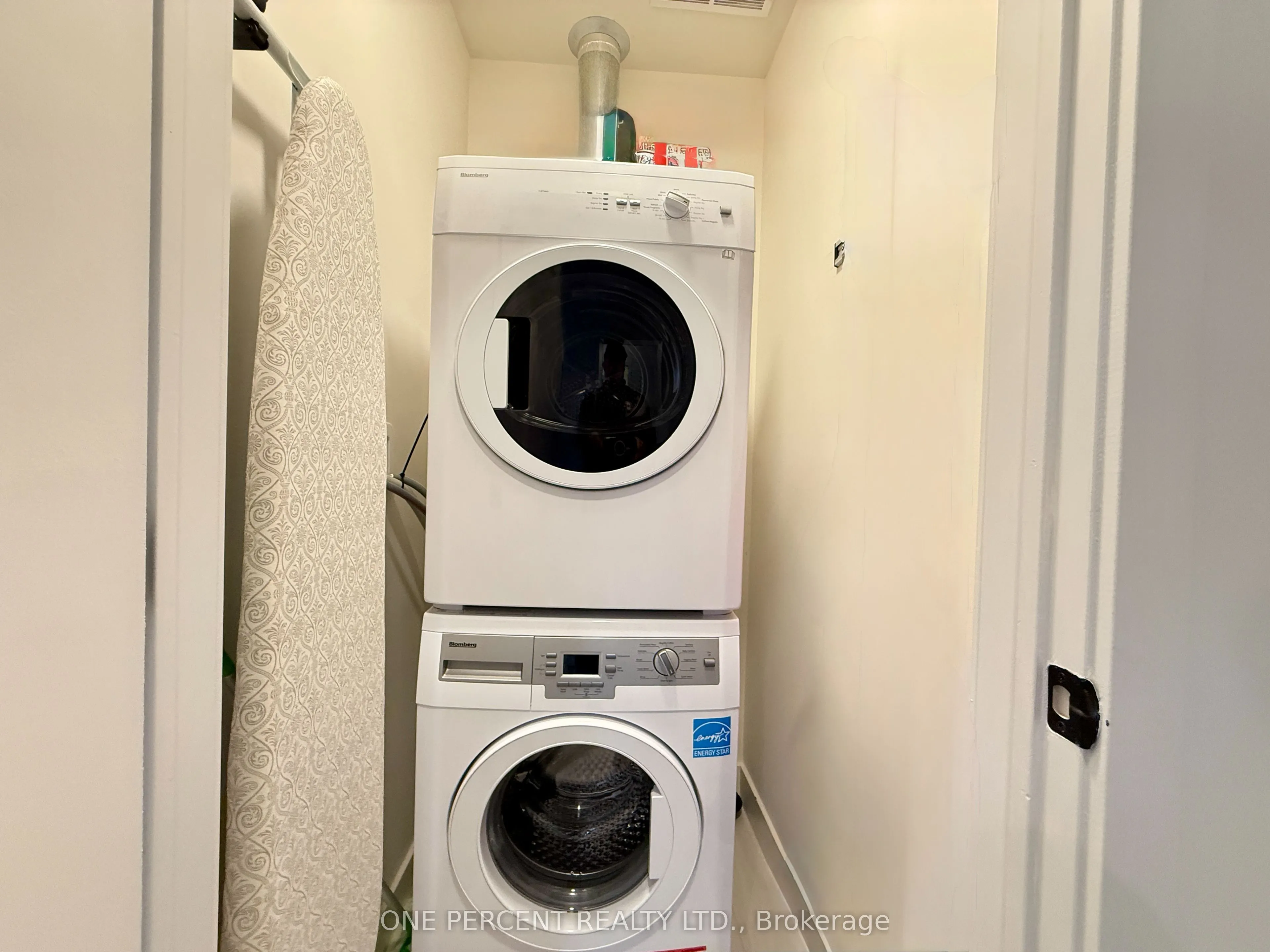 12 Beckwith Lane, #302