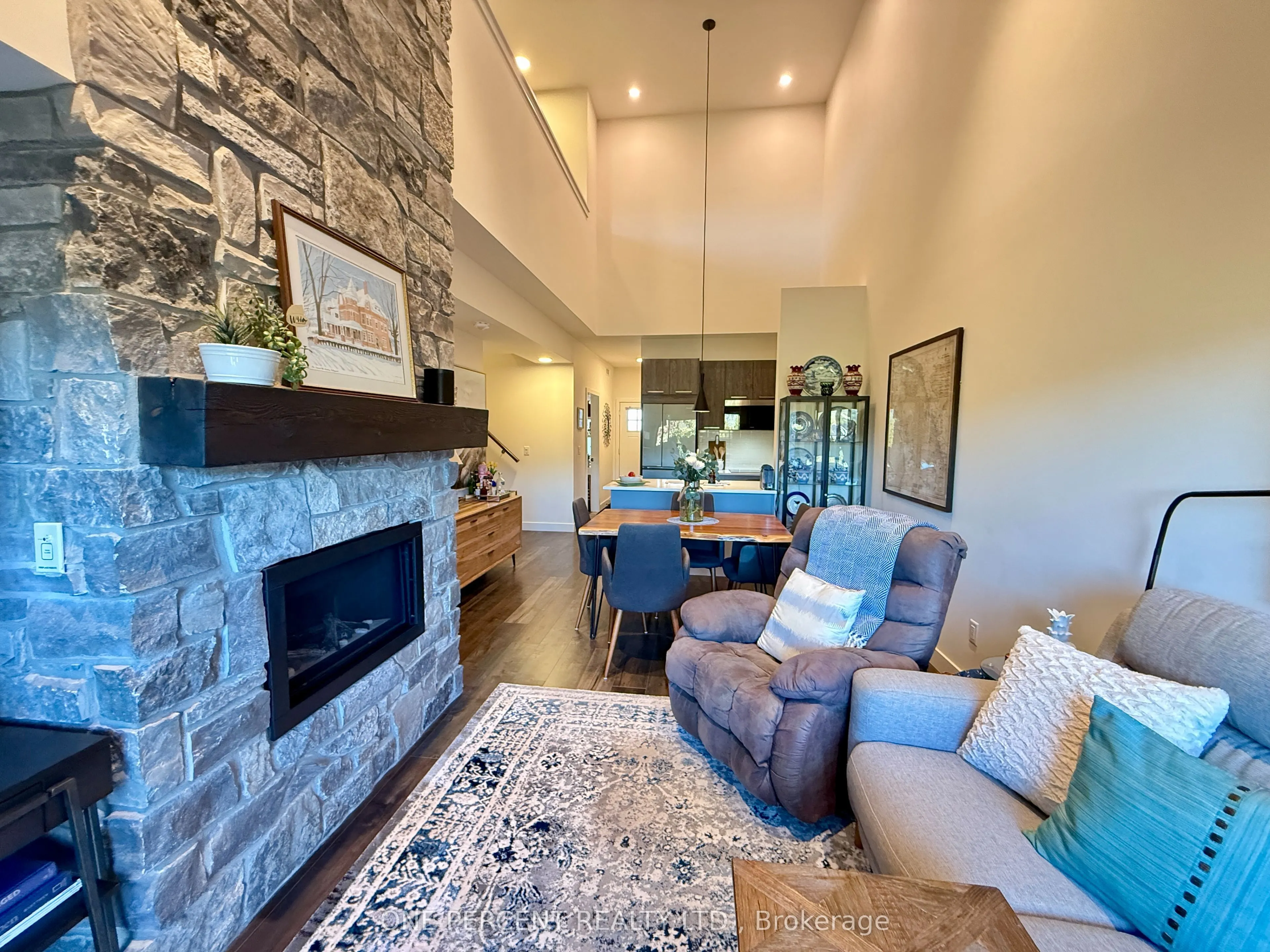 12 Beckwith Lane, #306