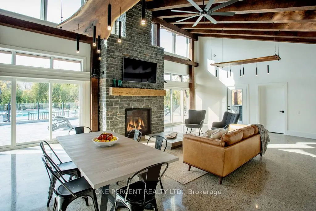 12 Beckwith Lane, #306