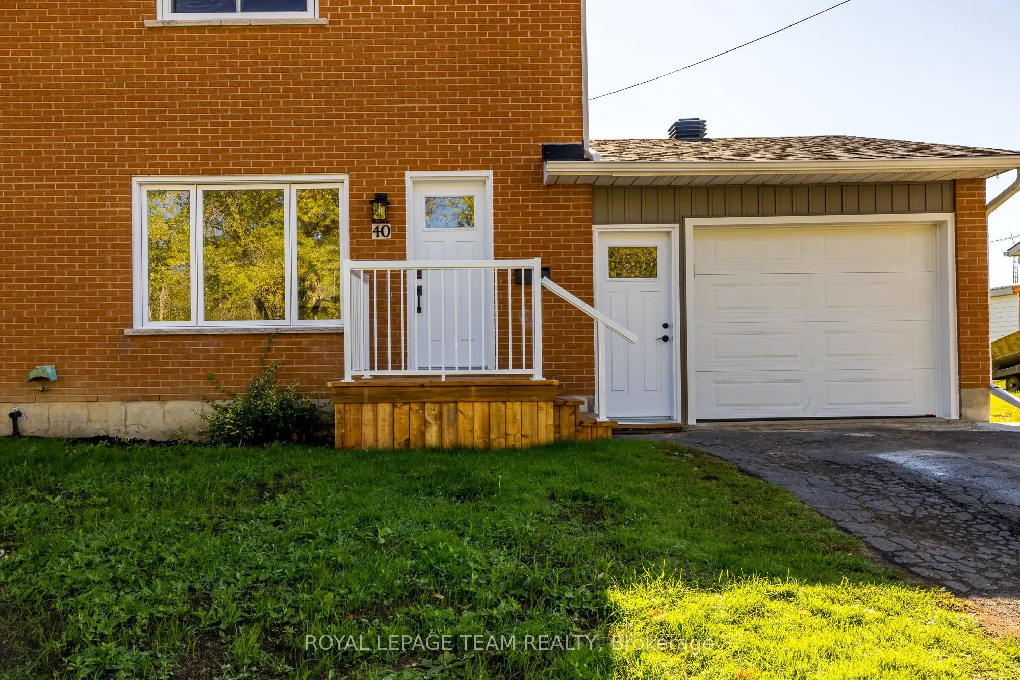 40 Beach Avenue