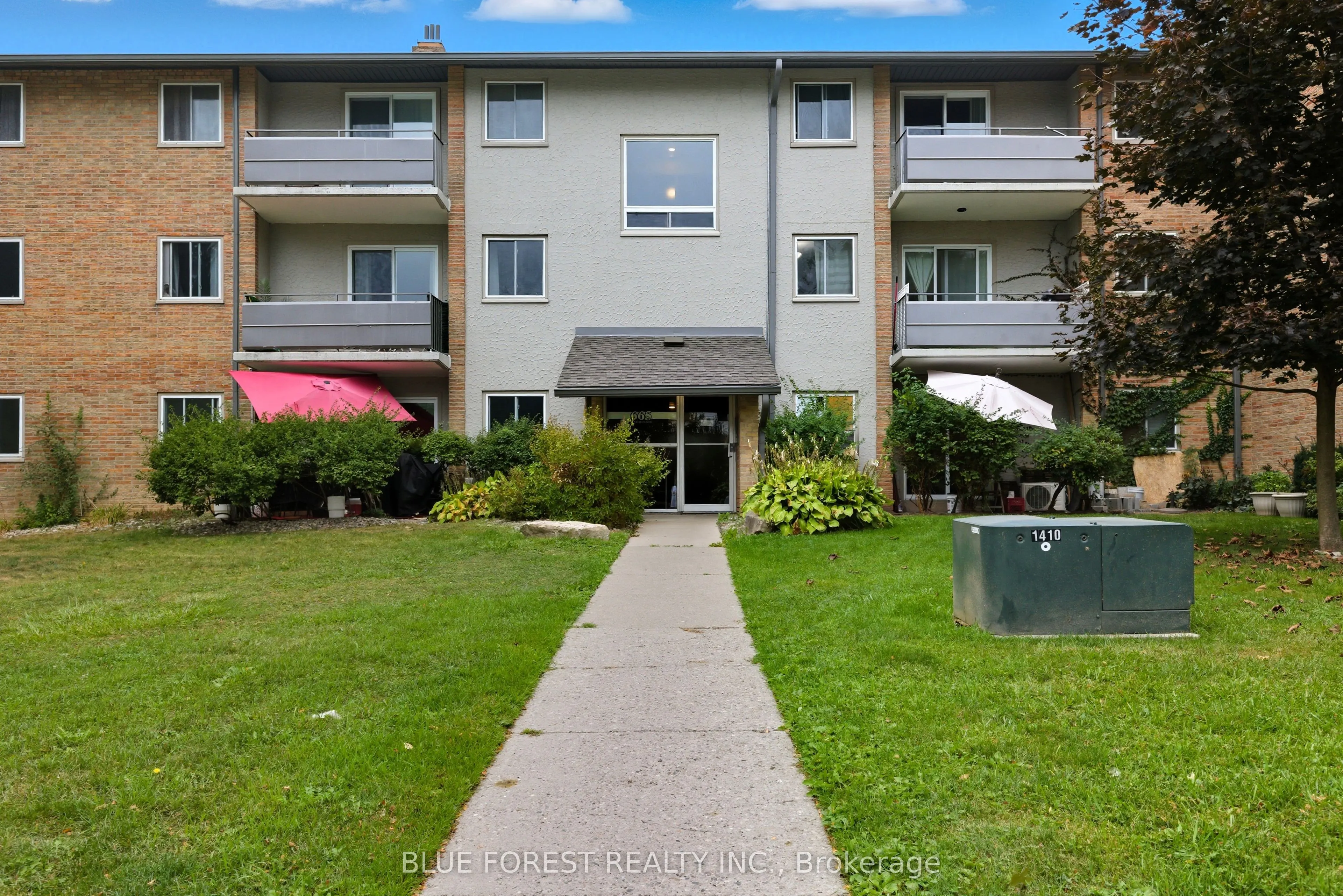 665 Wonderland Road S, #4
