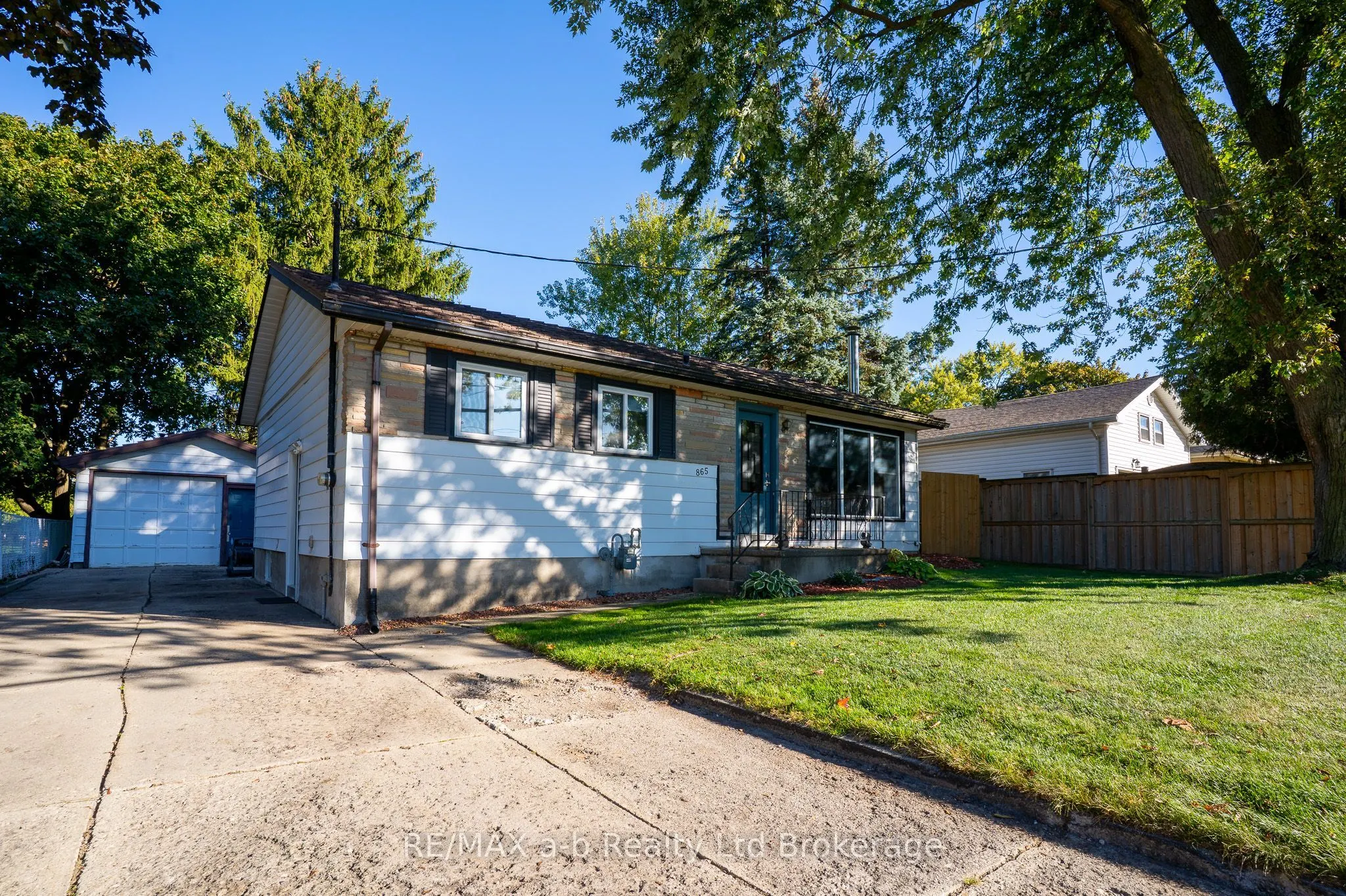 865 Alice Street