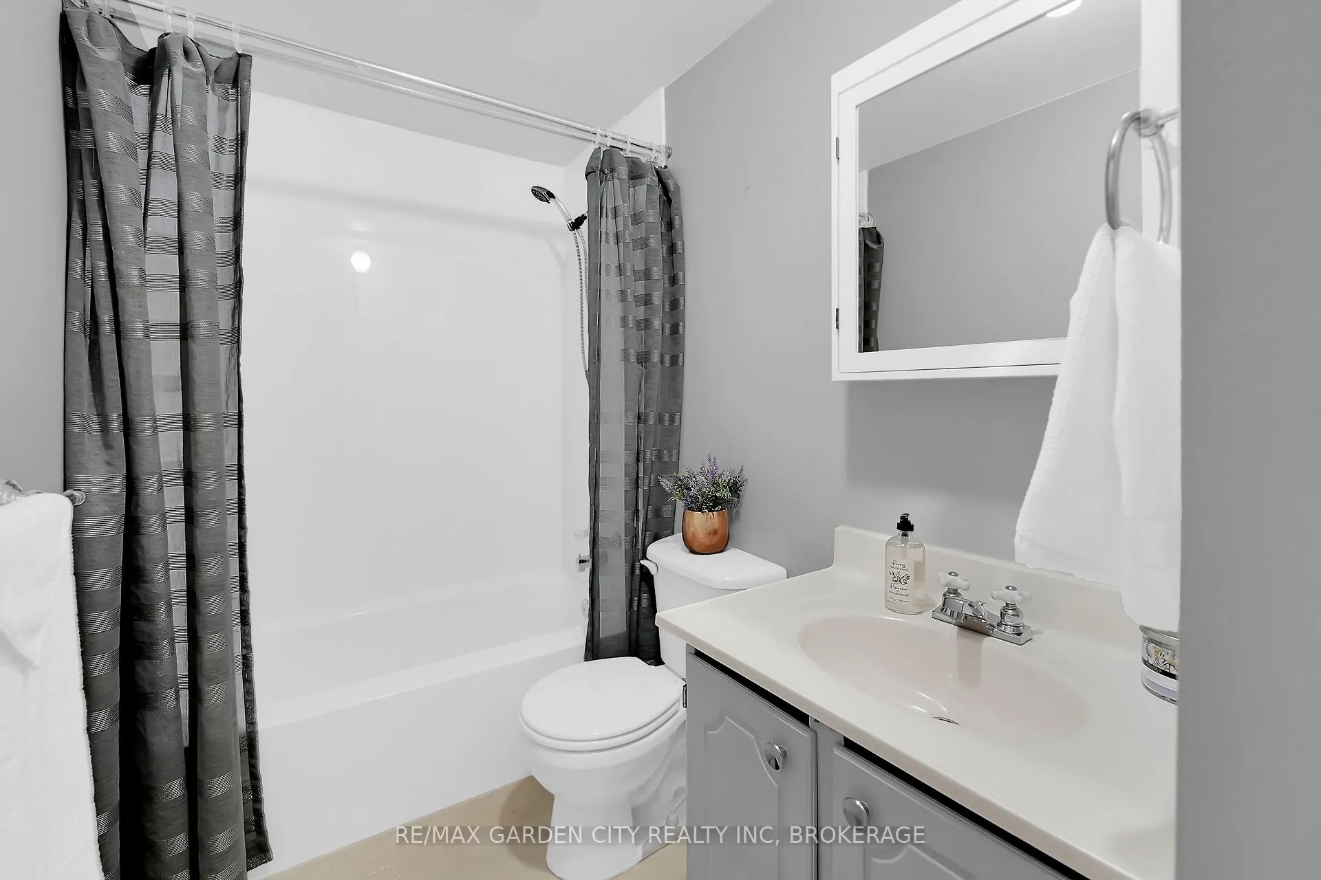 119 Silvan Drive