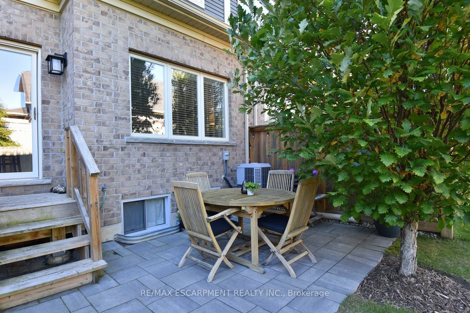 40 Hamilton Street S, #7