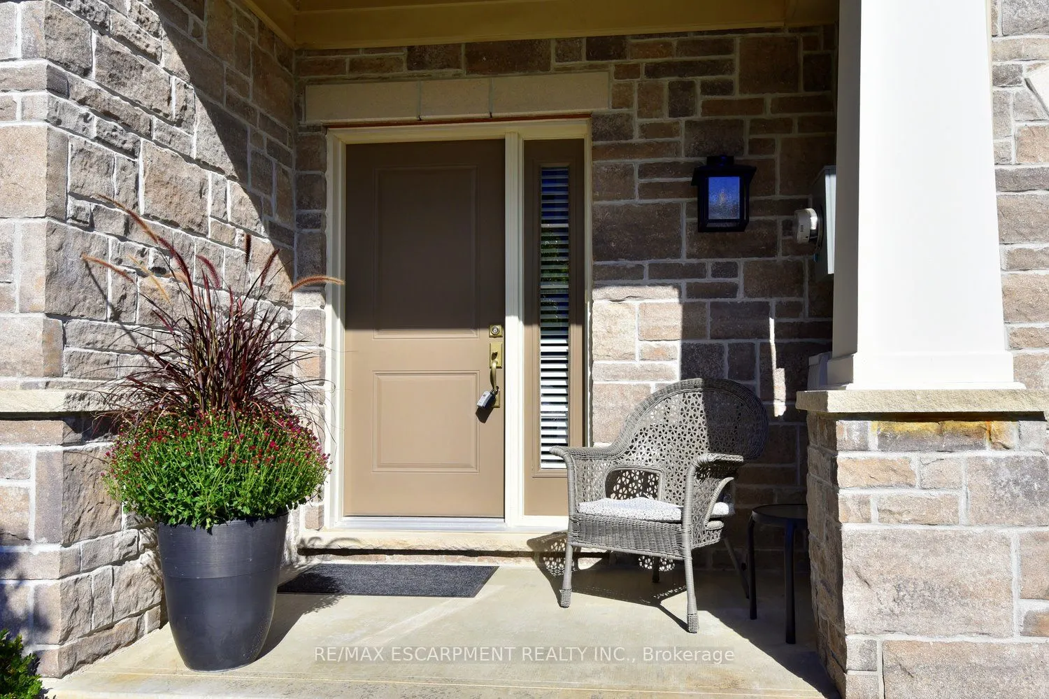 40 Hamilton Street S, #7