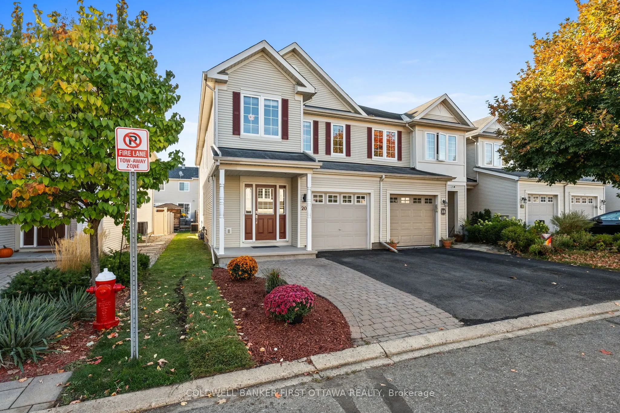 20 Fieldberry Private