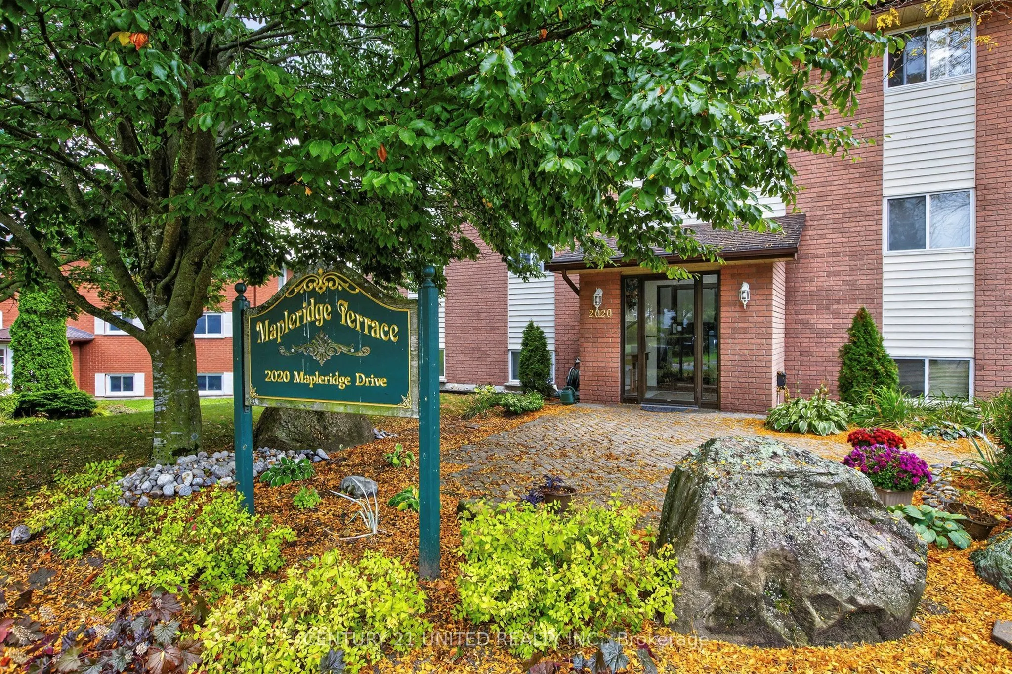 2020 Mapleridge Drive, #303