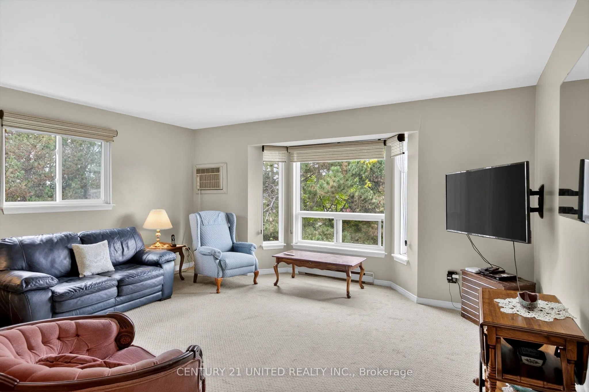 2020 Mapleridge Drive, #303