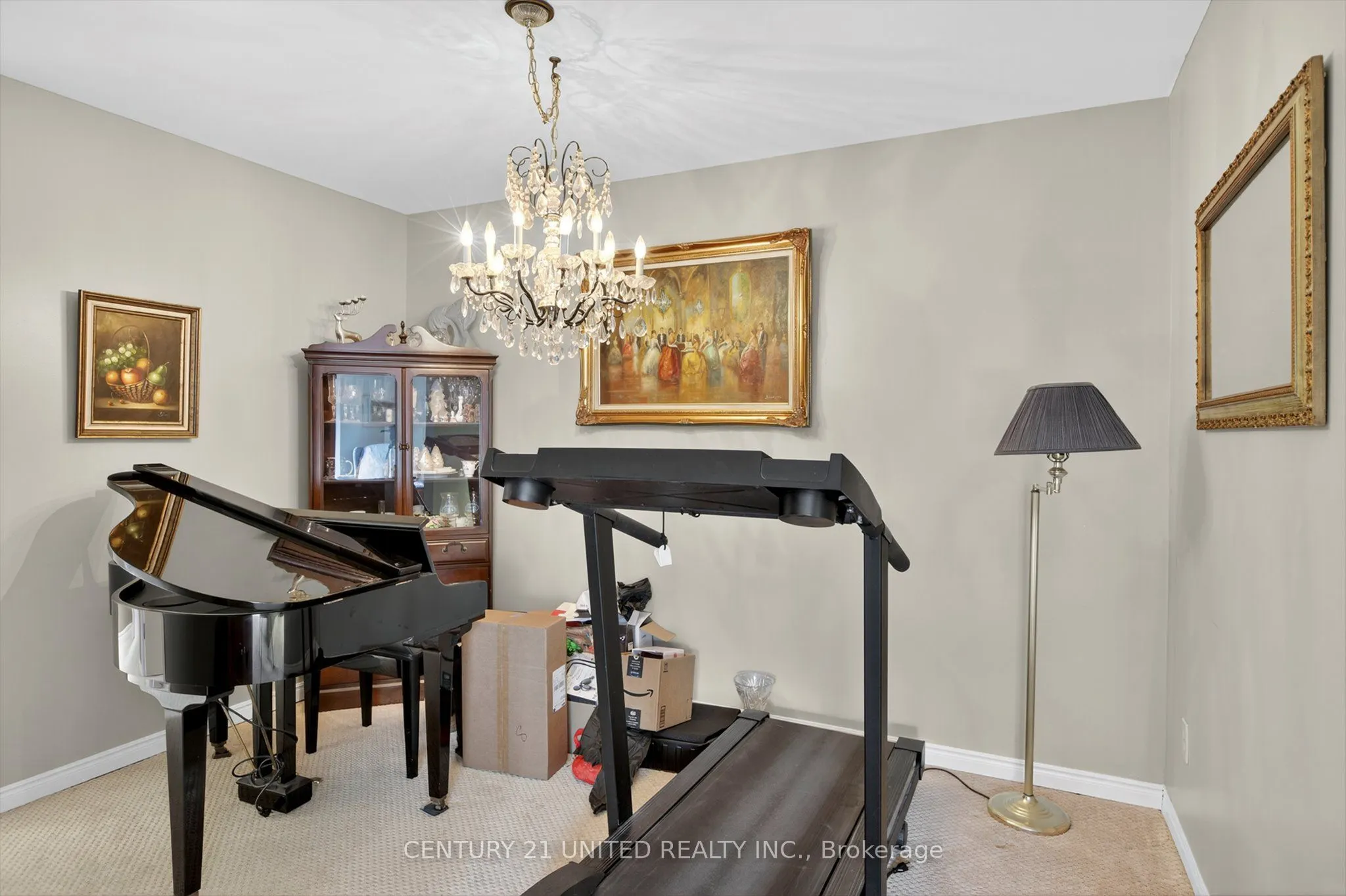 2020 Mapleridge Drive, #303