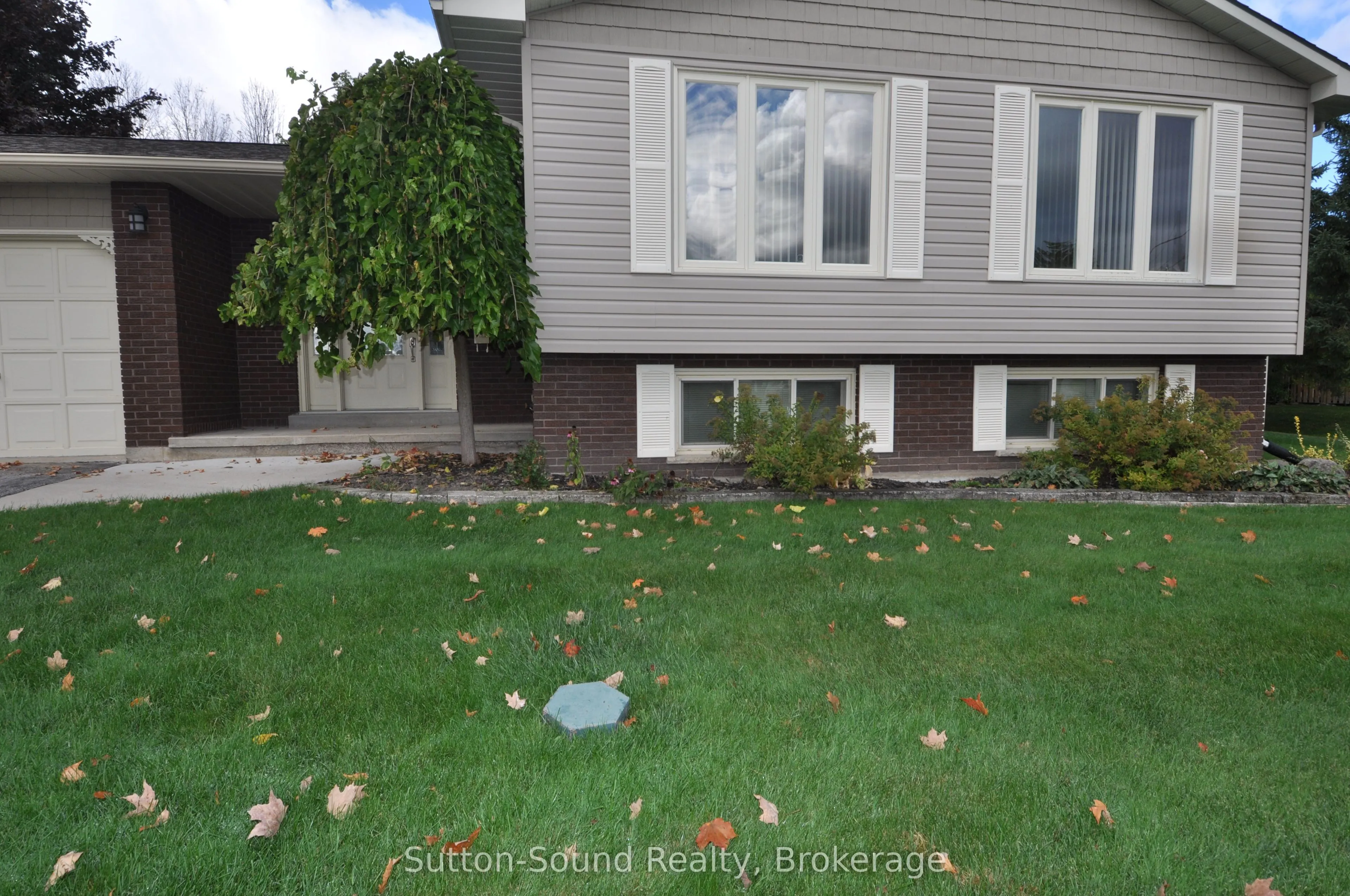 232 Finden Street