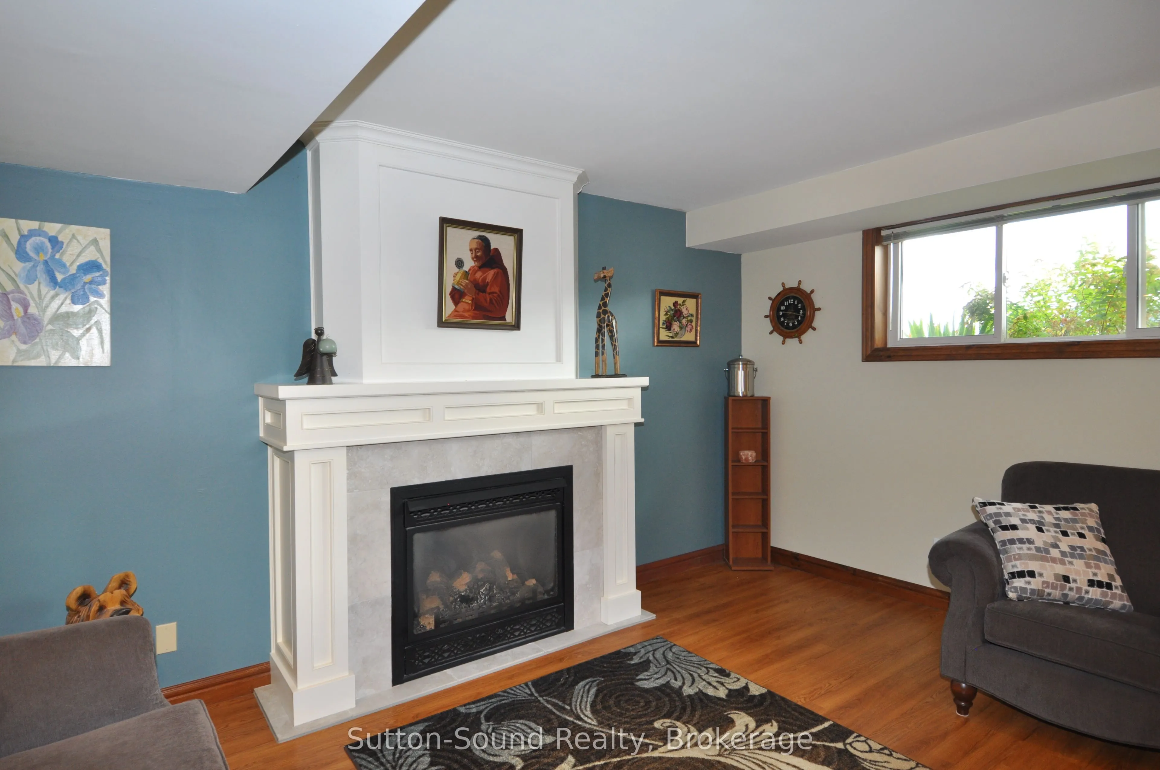 232 Finden Street