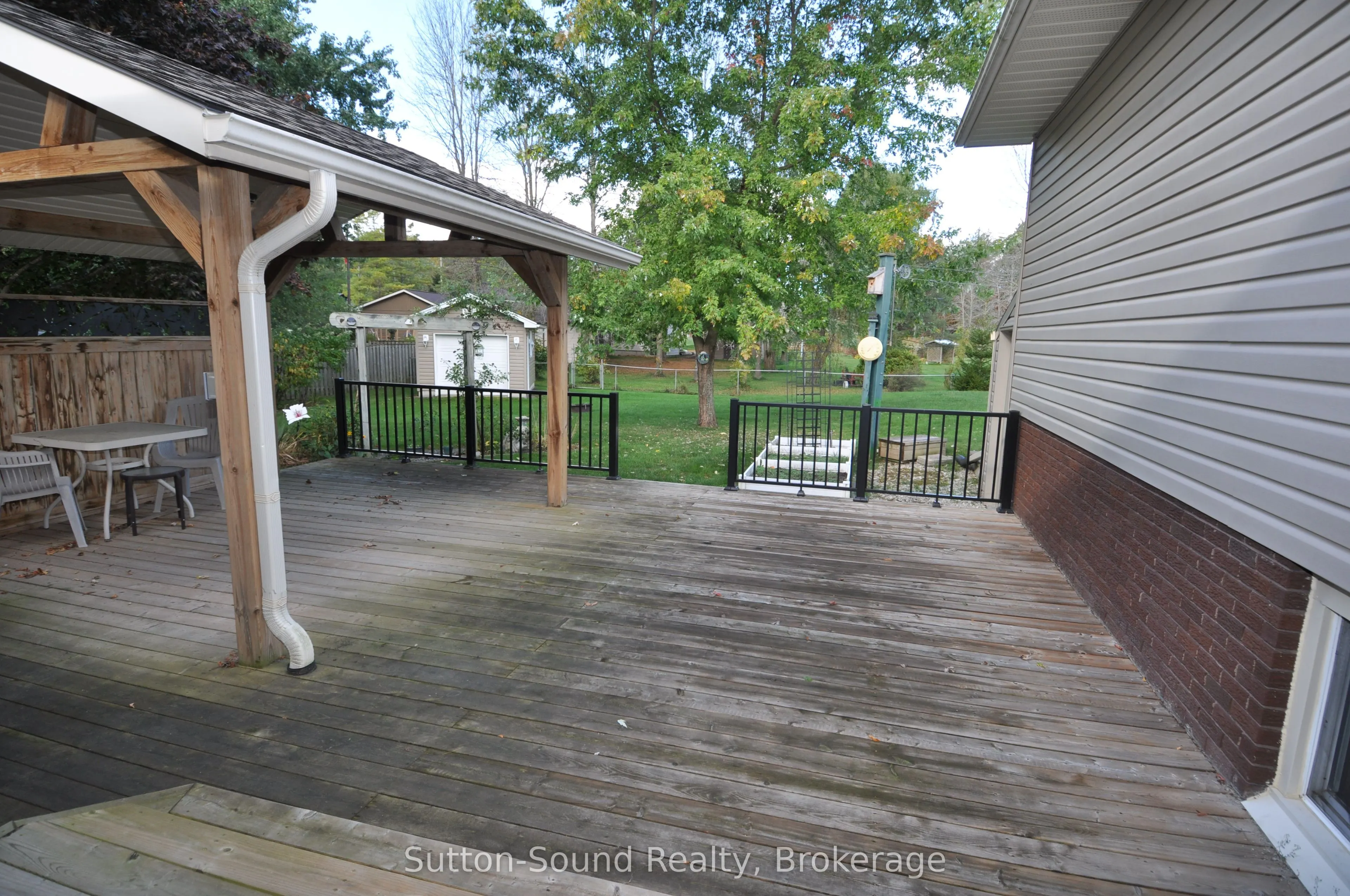 232 Finden Street