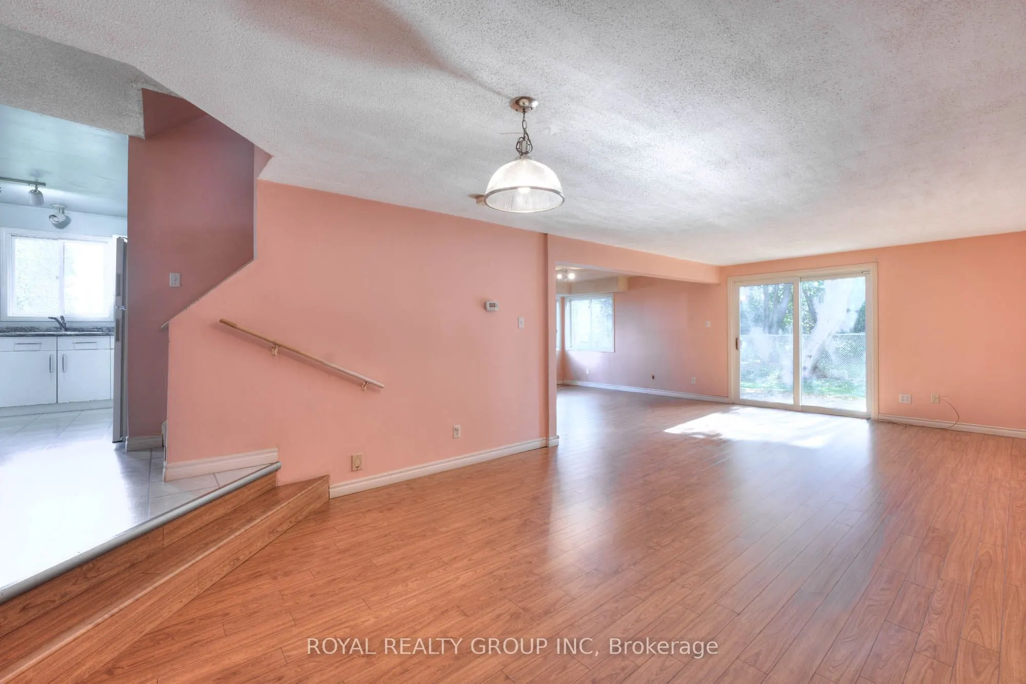 119 Keewatin Avenue