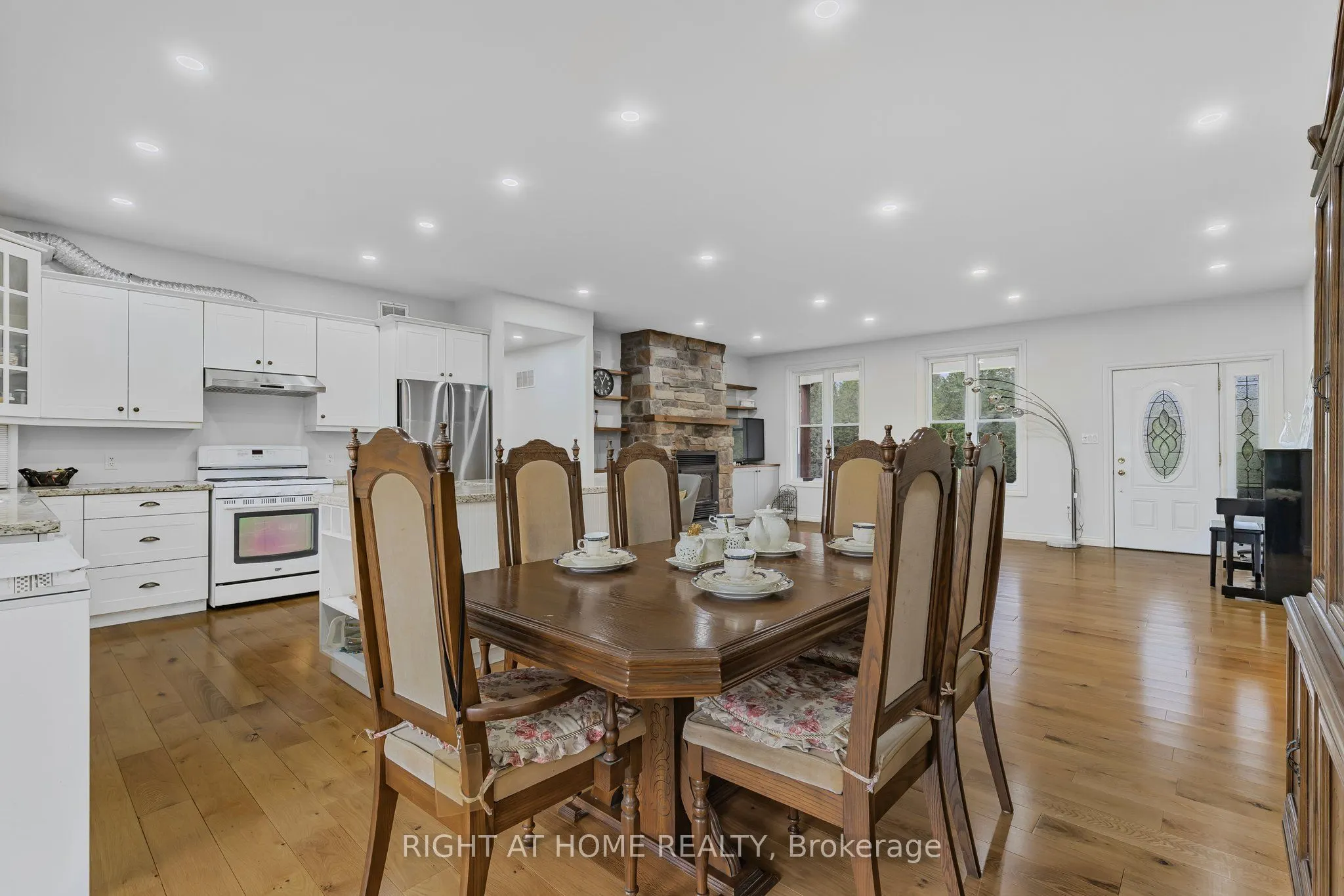 371 Digby Laxton Boundary Road
