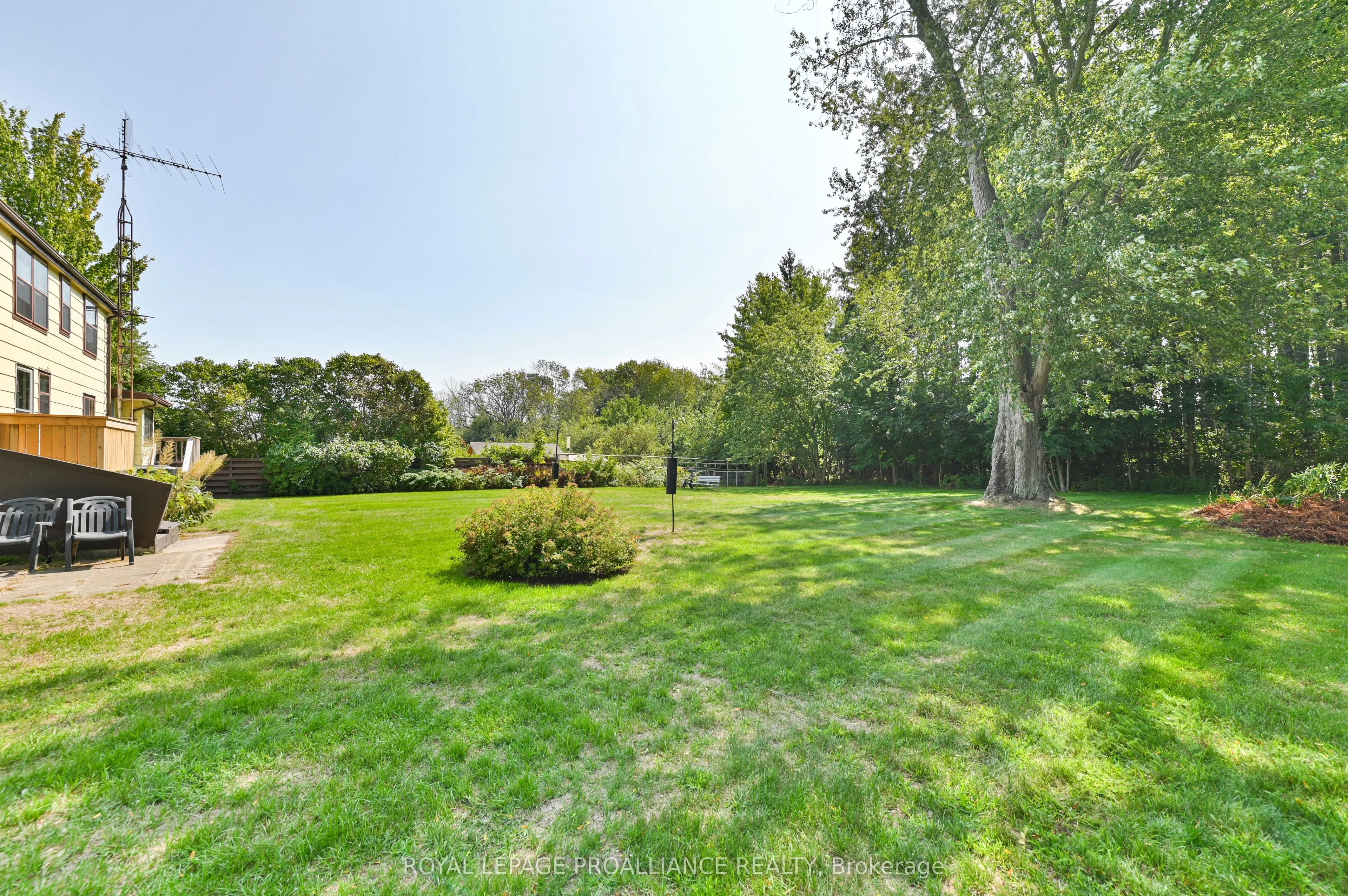 77 Bayshore Road