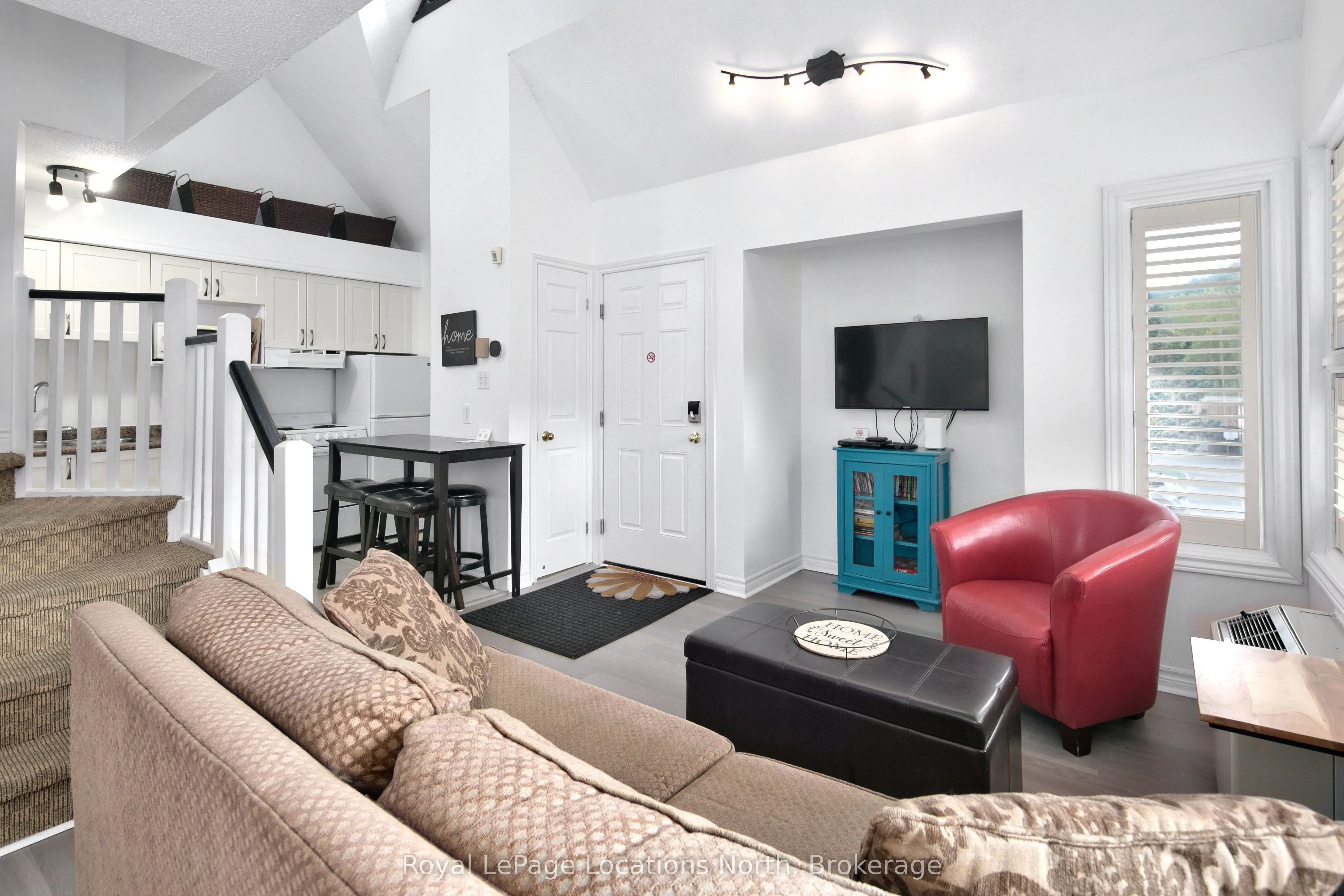 796468 Grey 19 Road, #116