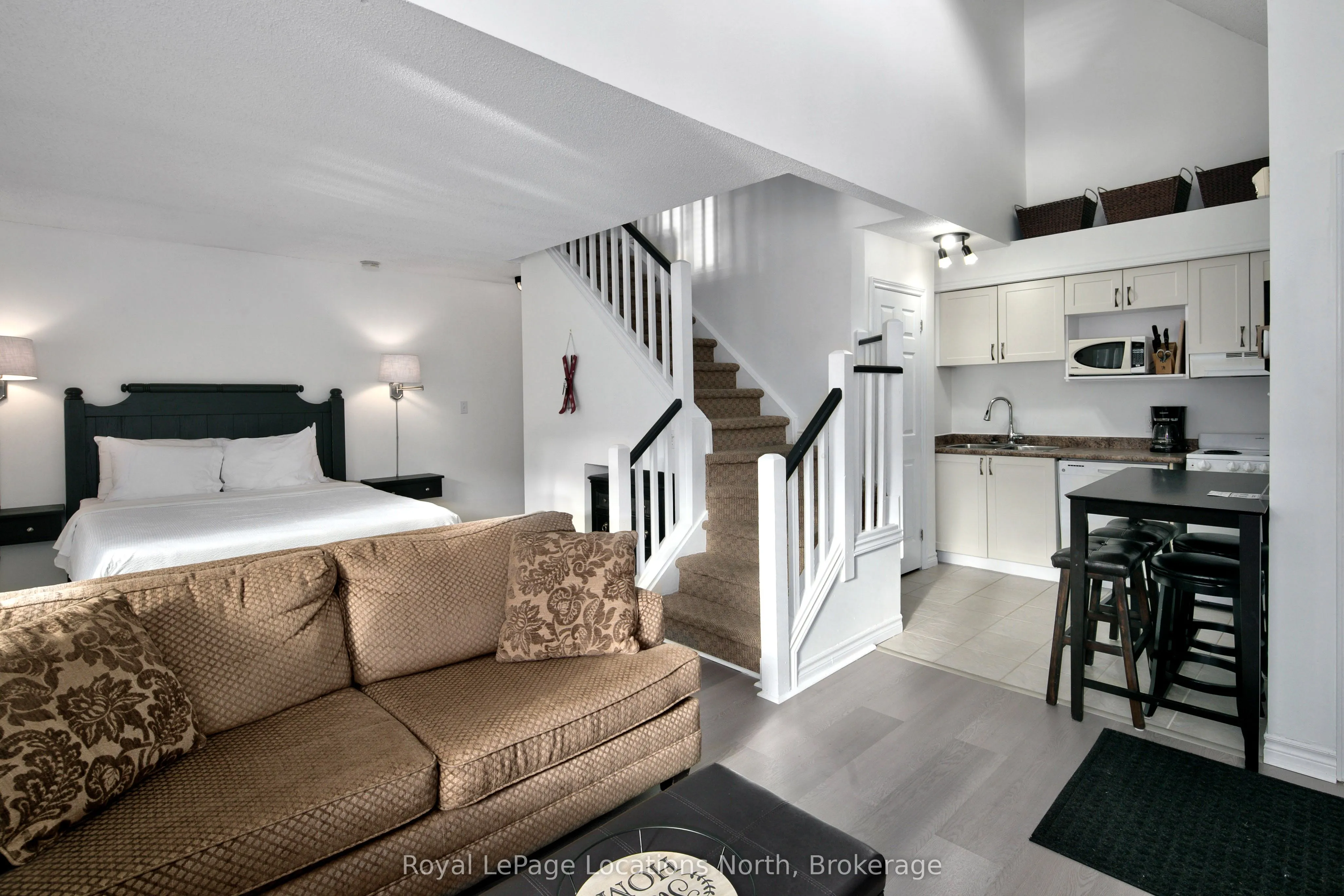 796468 Grey 19 Road, #116