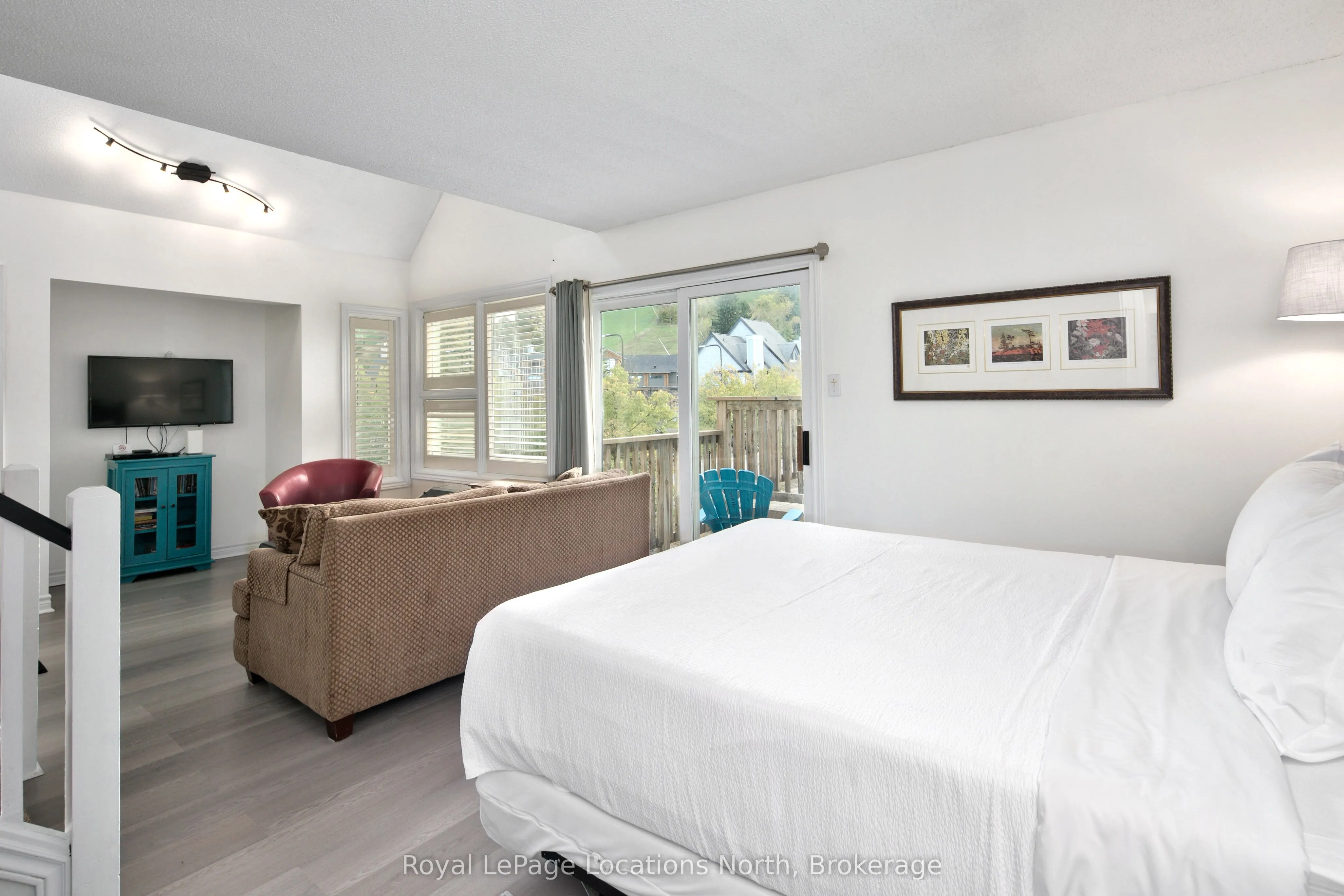 796468 Grey 19 Road, #116