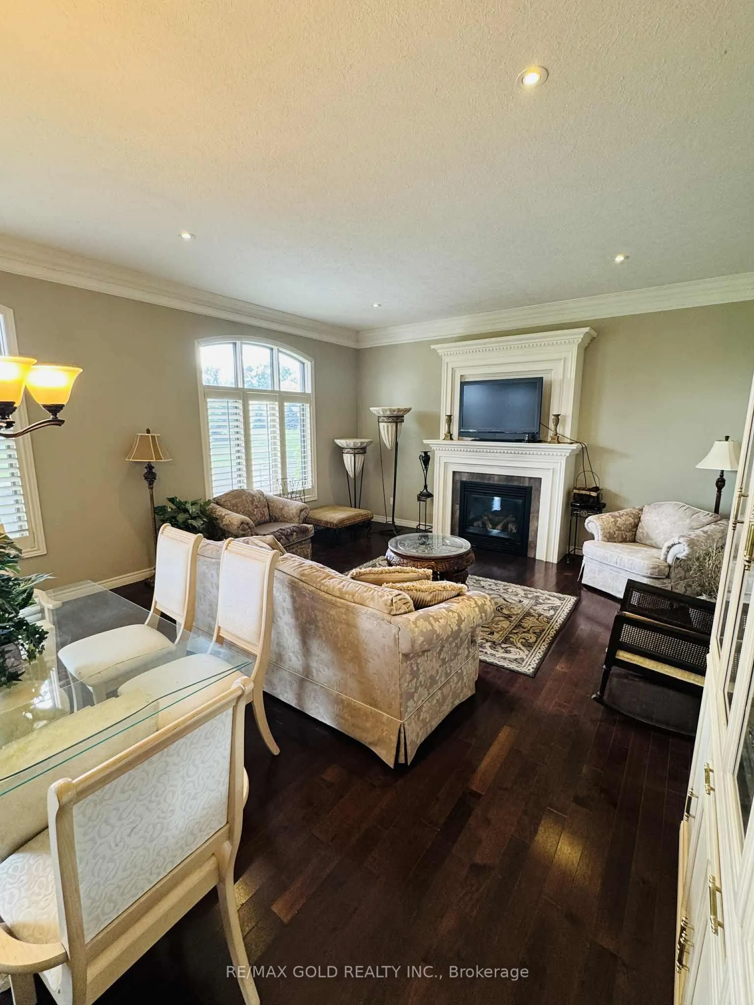 68 Fairview Drive, ##10