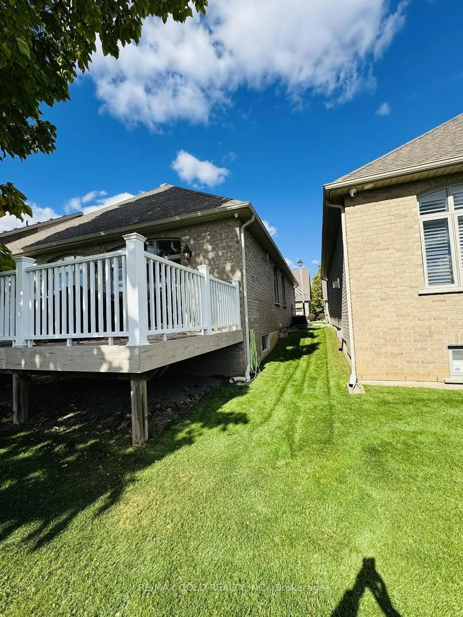 68 Fairview Drive, ##10