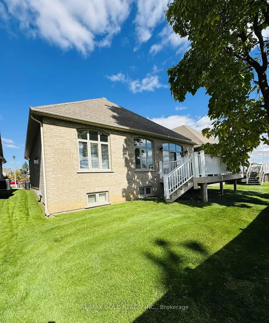 68 Fairview Drive, ##10