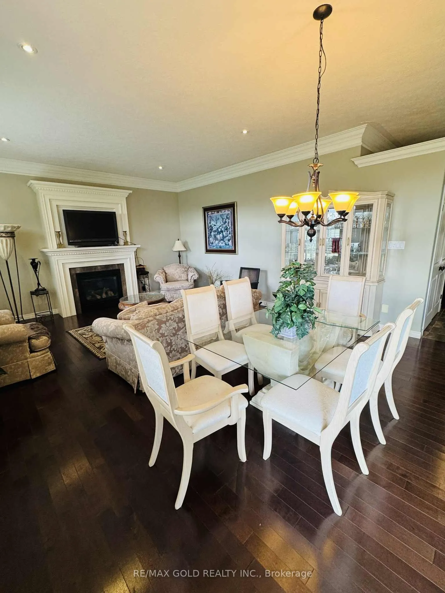 68 Fairview Drive, ##10