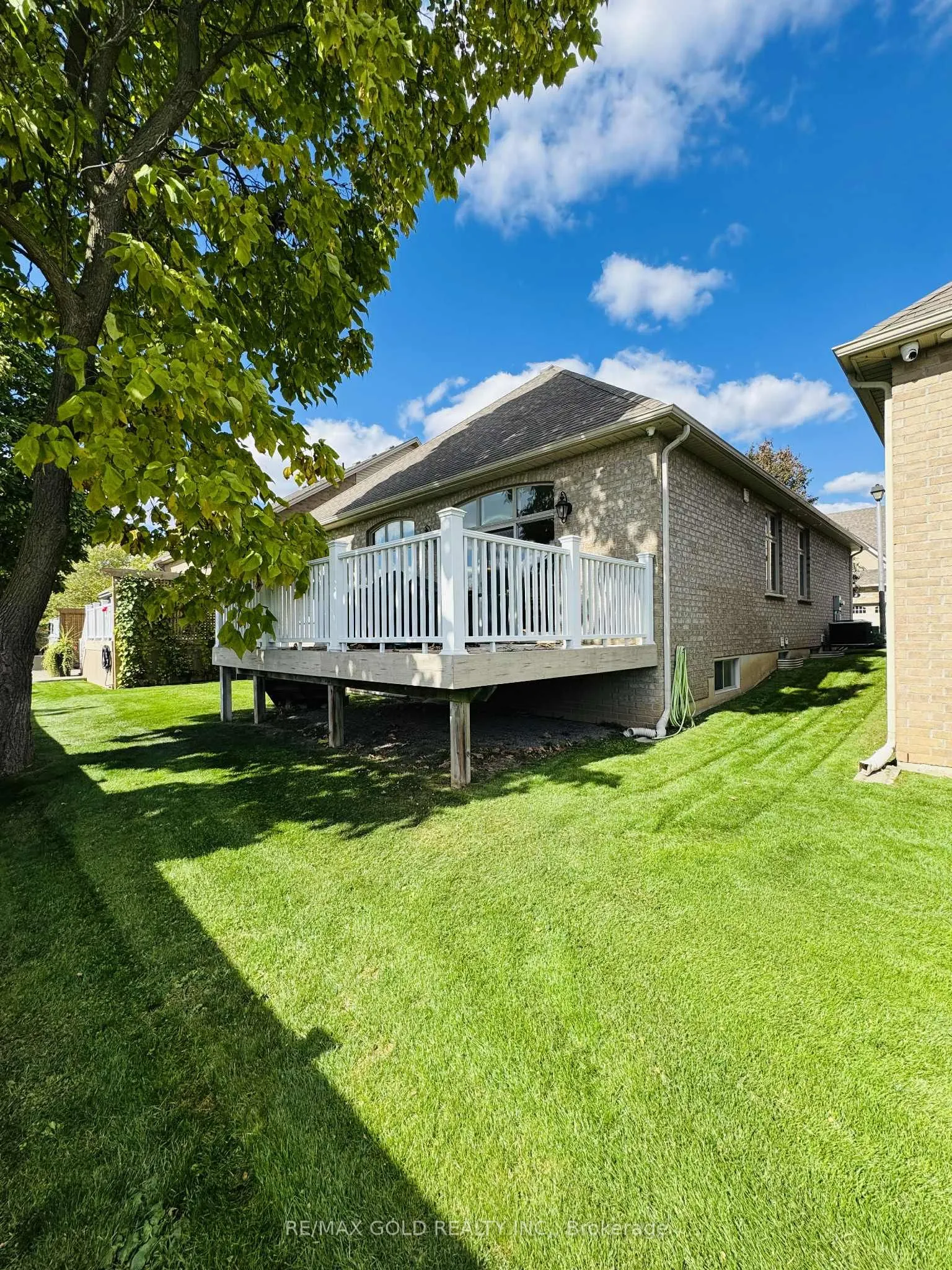 68 Fairview Drive, ##10