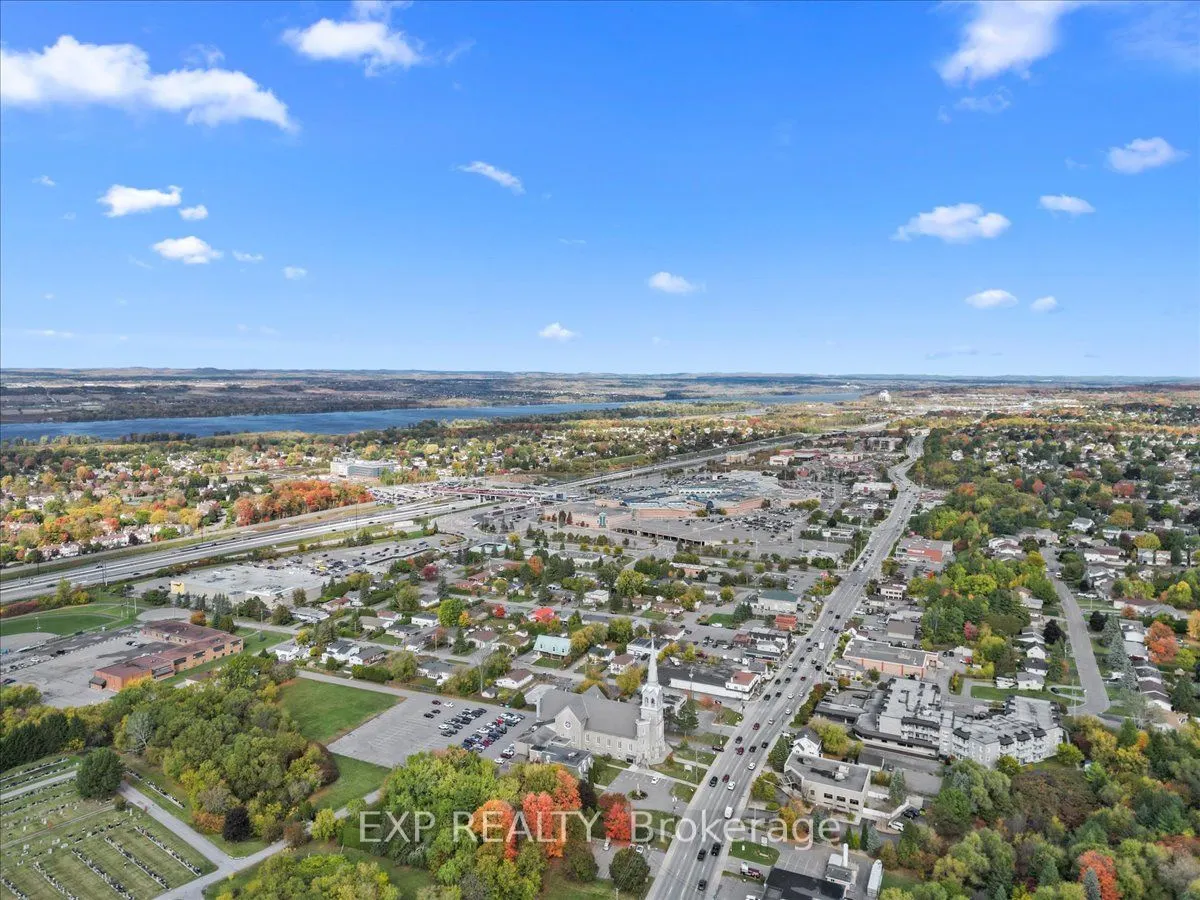 2530 St Joseph Boulevard, #2