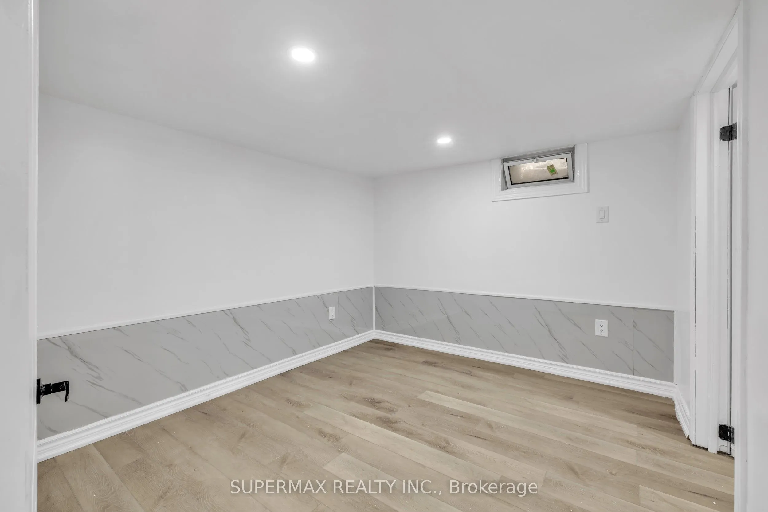 156 Brisbin Street