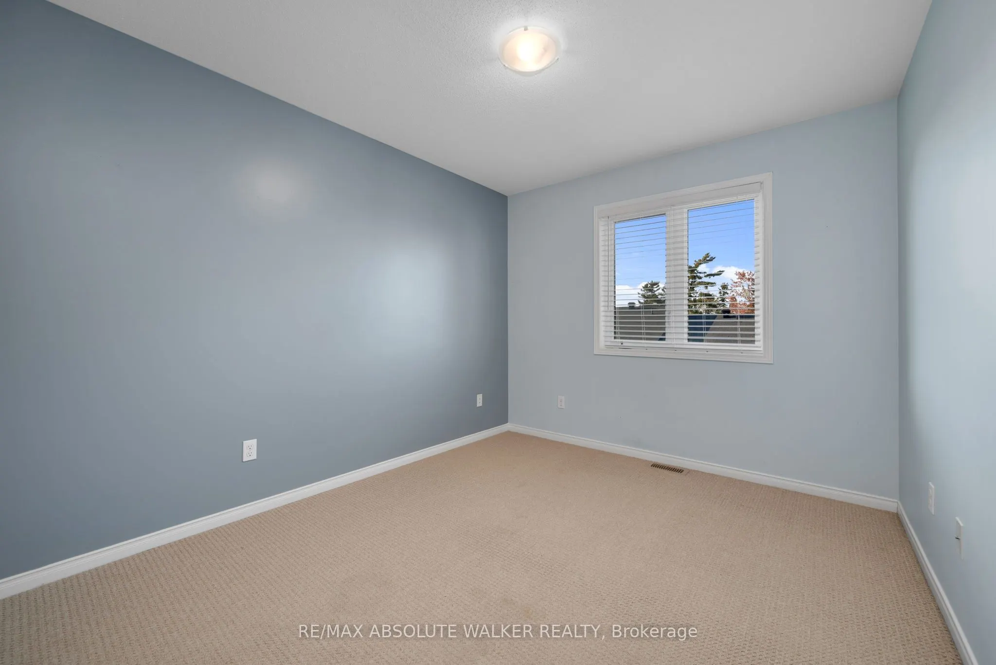 152 Challenge Crescent