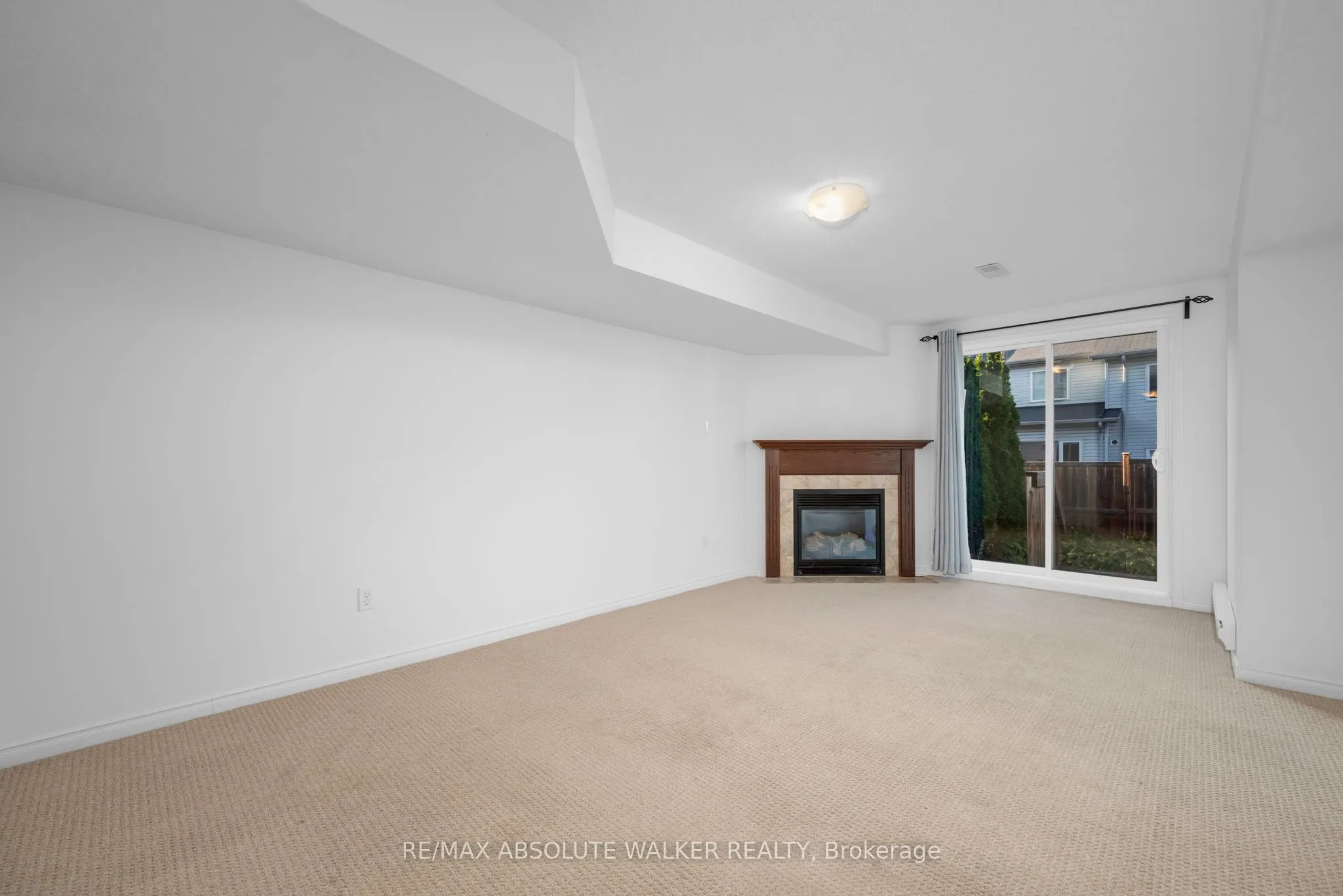 152 Challenge Crescent
